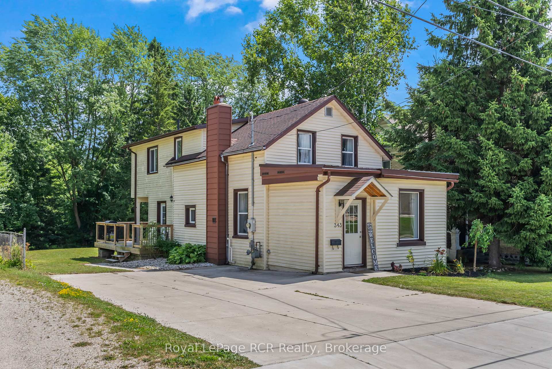 Front of 343 10th Avenue