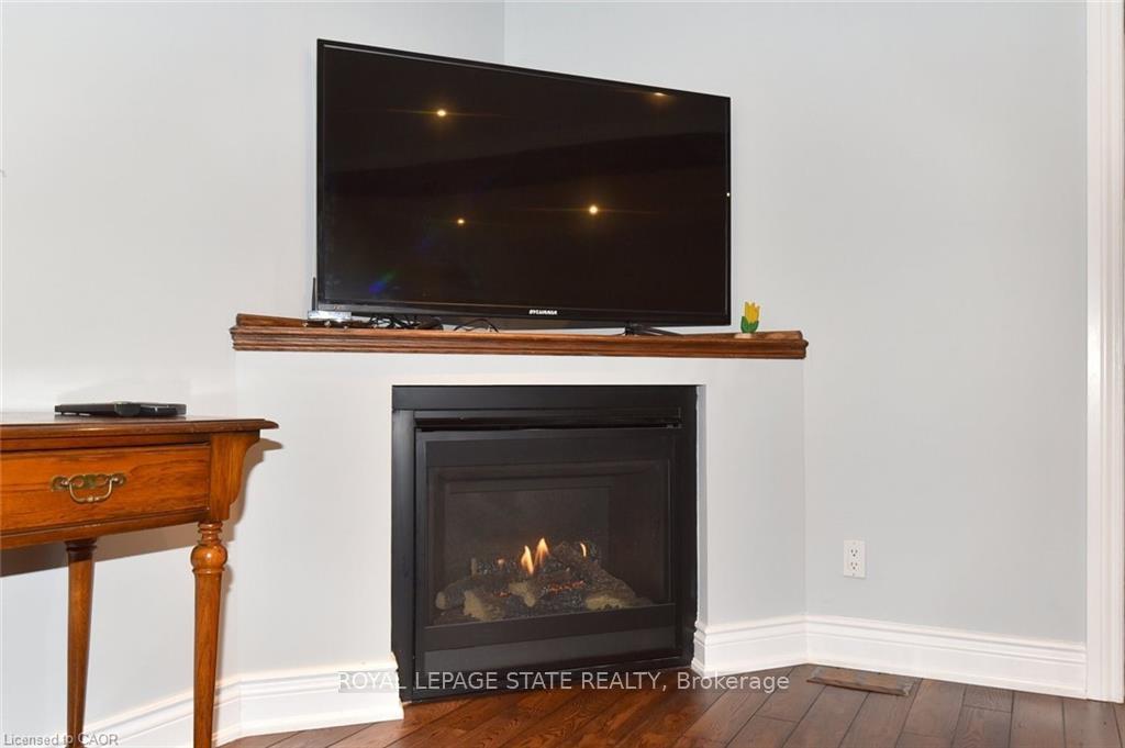 Photo 9 of 293 Fairfield Avenue, Hamilton, Homeside — HOMEH