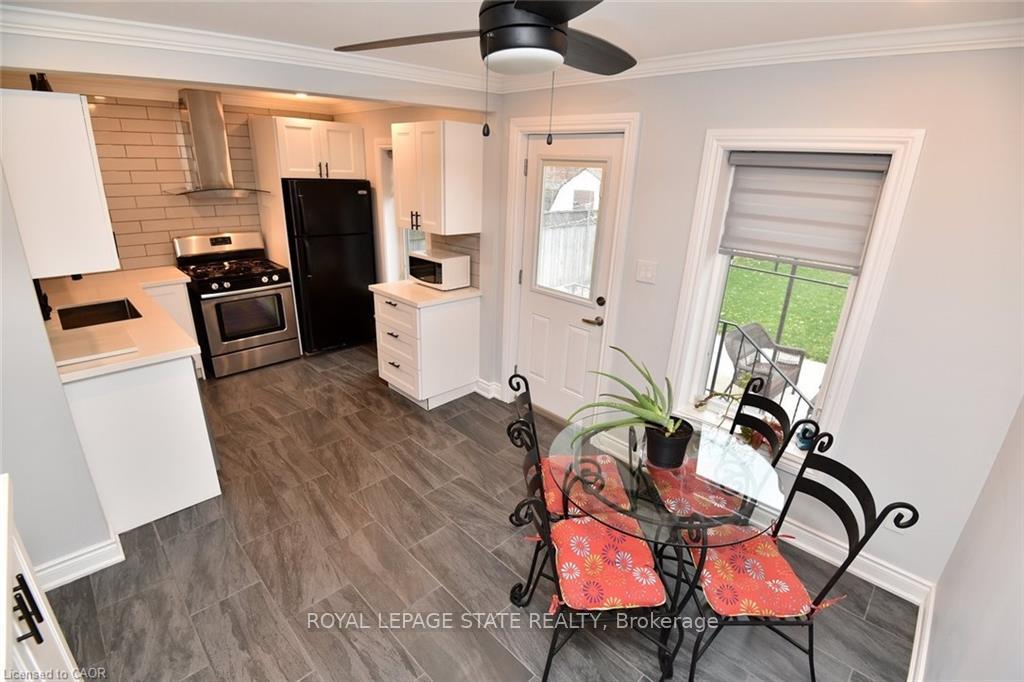 Photo 21 of 293 Fairfield Avenue, Hamilton, Homeside — HOMEH