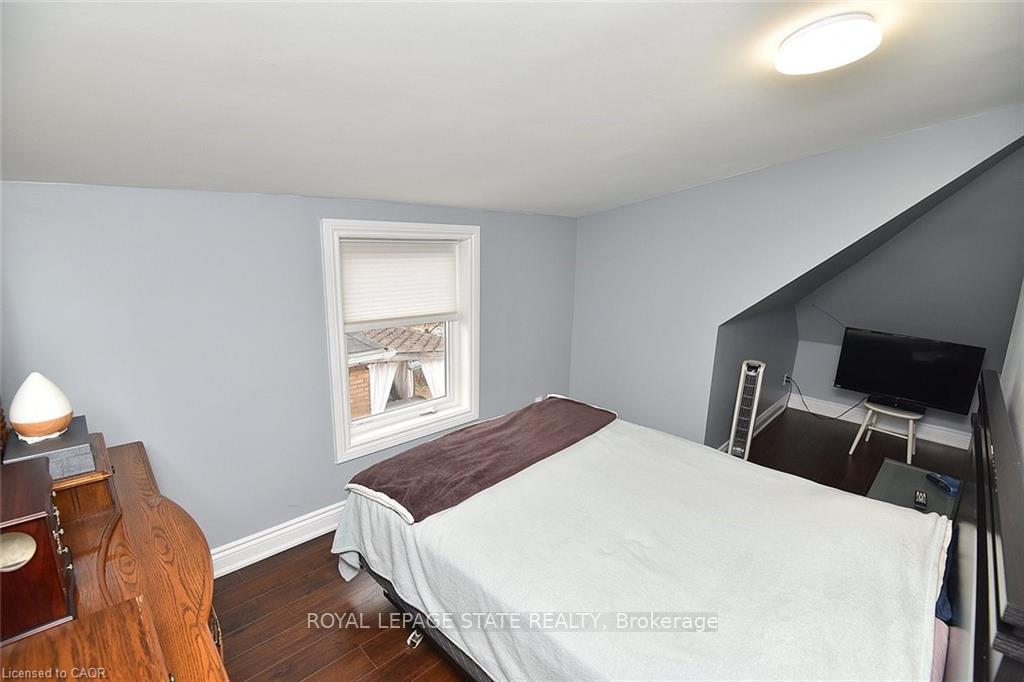 Photo 27 of 293 Fairfield Avenue, Hamilton, Homeside — HOMEH