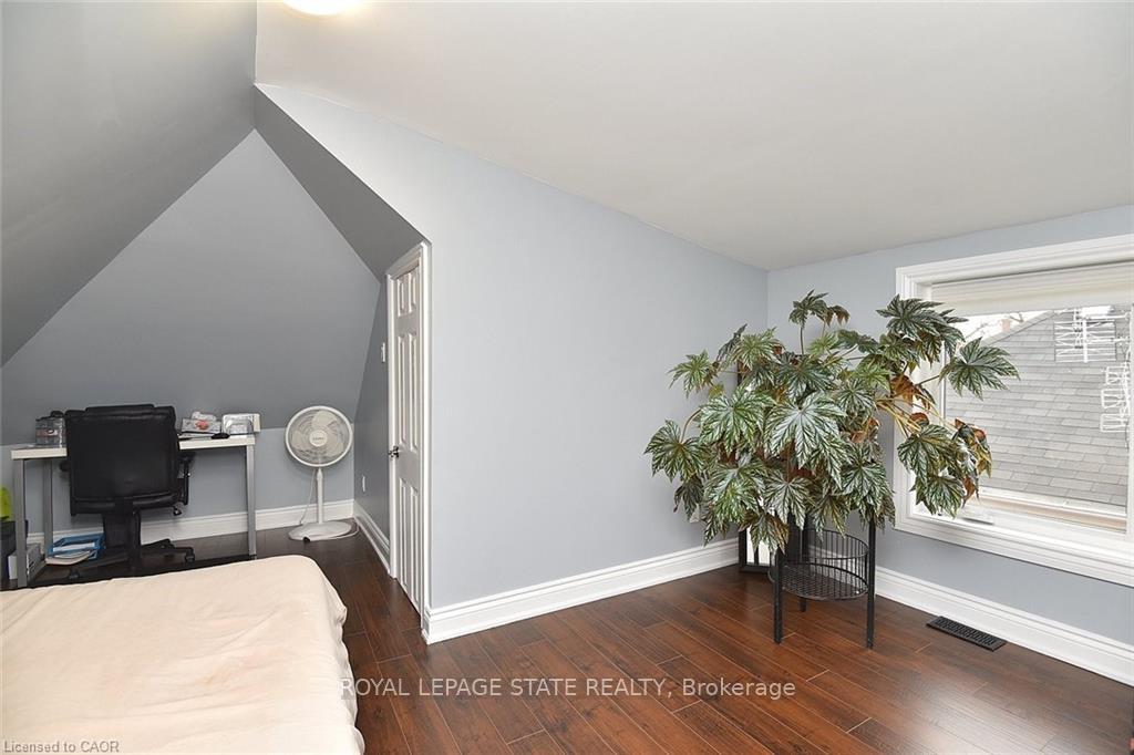 Photo 28 of 293 Fairfield Avenue, Hamilton, Homeside — HOMEH
