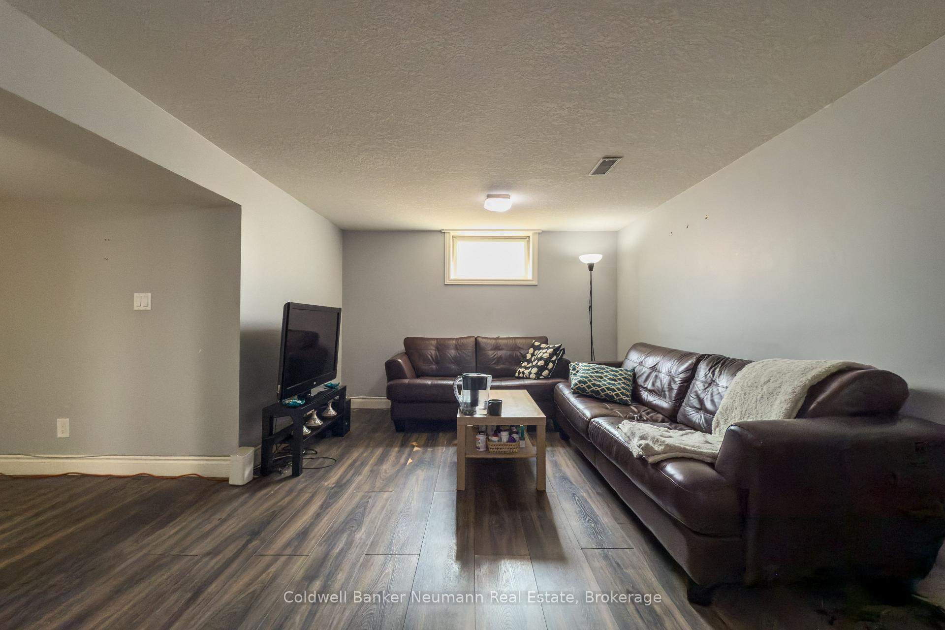 Photo 6 of Unit Lower, 27 Julia Drive, Guelph, Junction/Onward Willow — HOMEH