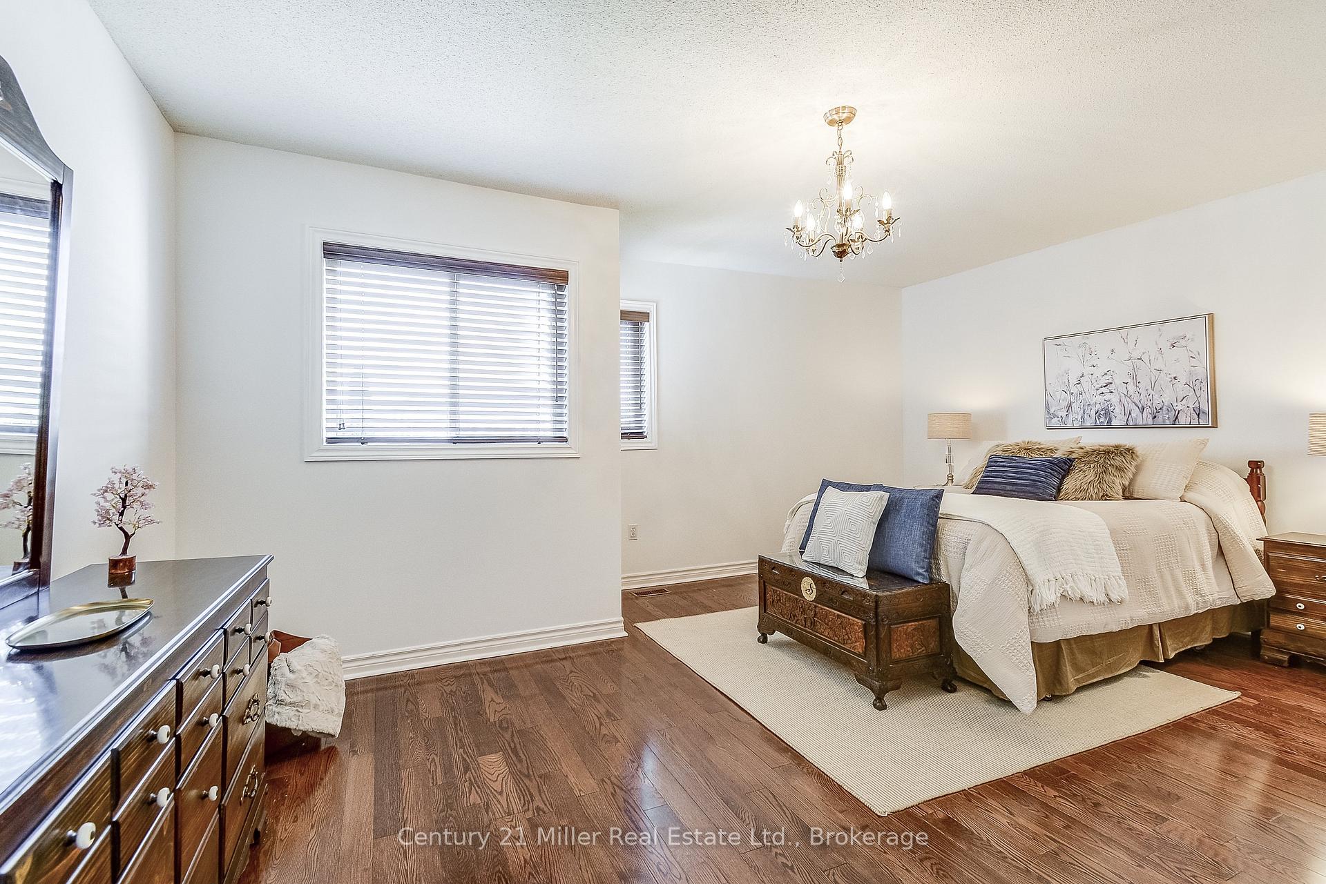 Photo 10 of 5111 Thornburn Drive, Burlington, Uptown — HOMEH