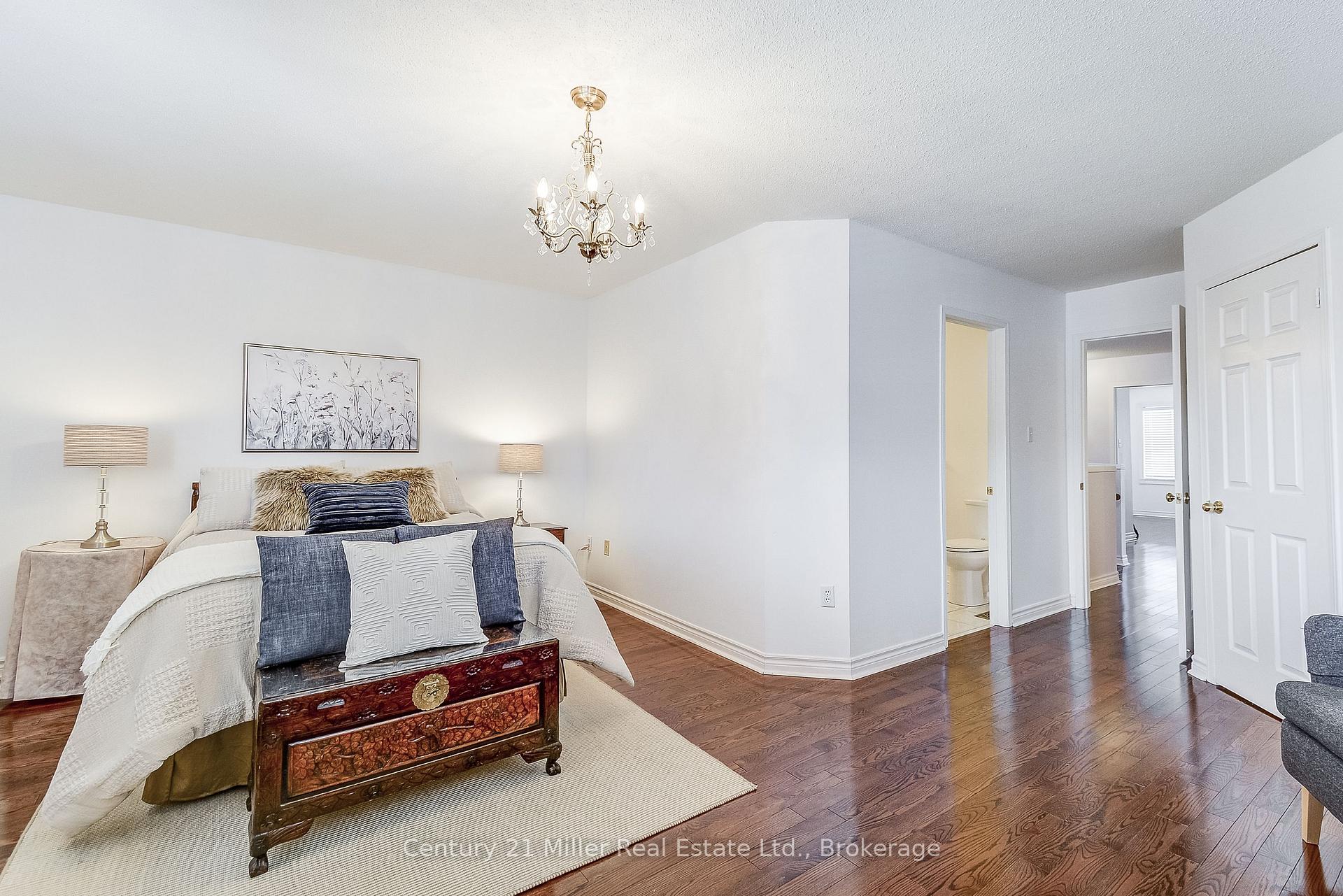 Photo 14 of 5111 Thornburn Drive, Burlington, Uptown — HOMEH