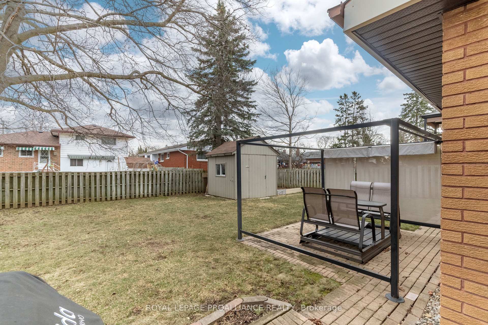 Photo 29 of 16 Kingsway Court, Belleville, Belleville Ward — HOMEH