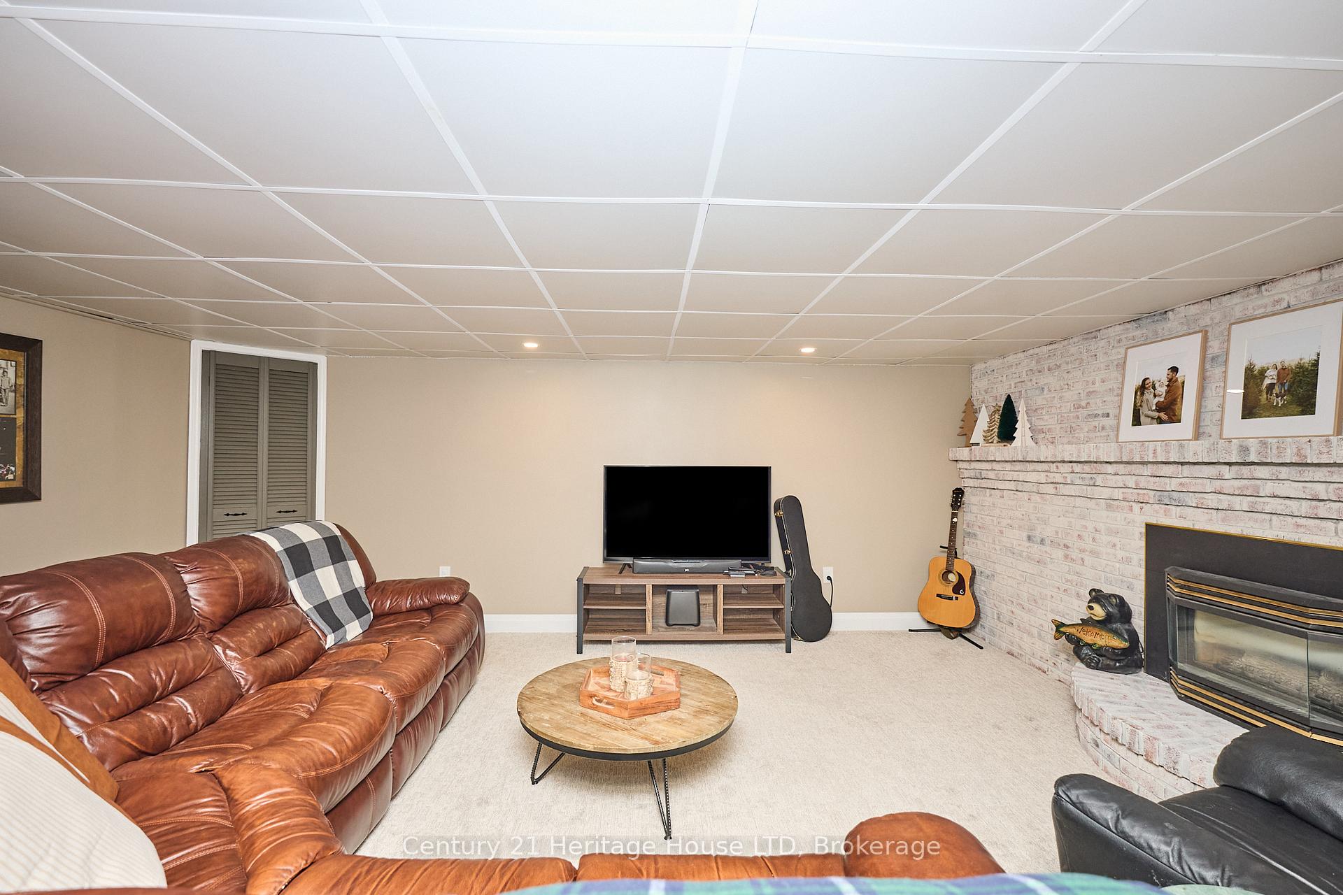 Photo 25 of 25 Birchpark Drive, Grimsby, Grimsby Beach — HOMEH
