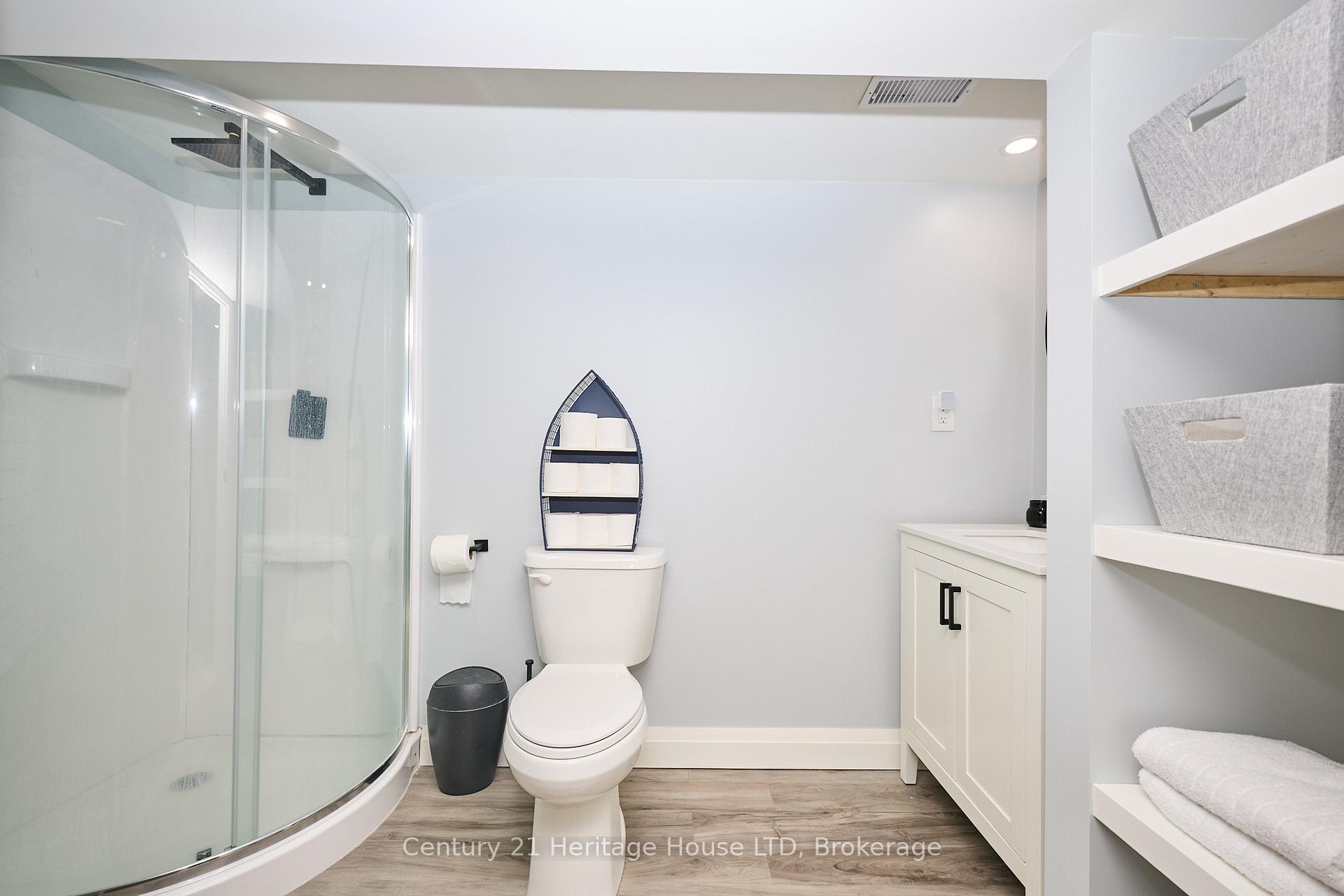 Photo 29 of 25 Birchpark Drive, Grimsby, Grimsby Beach — HOMEH