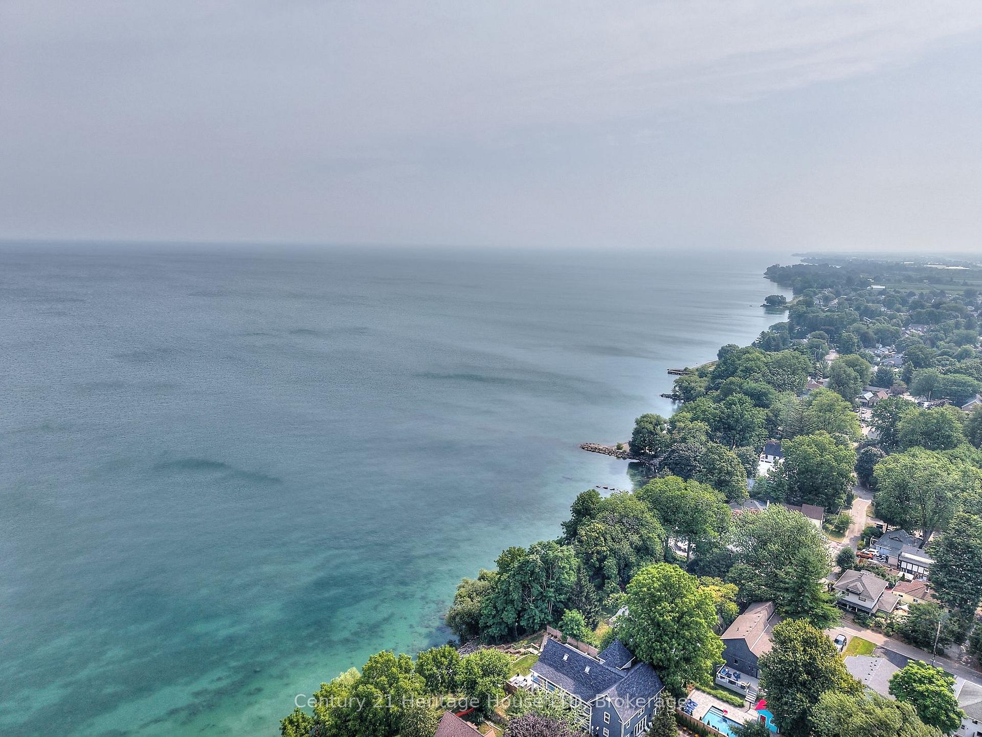 Photo 48 of 25 Birchpark Drive, Grimsby, Grimsby Beach — HOMEH