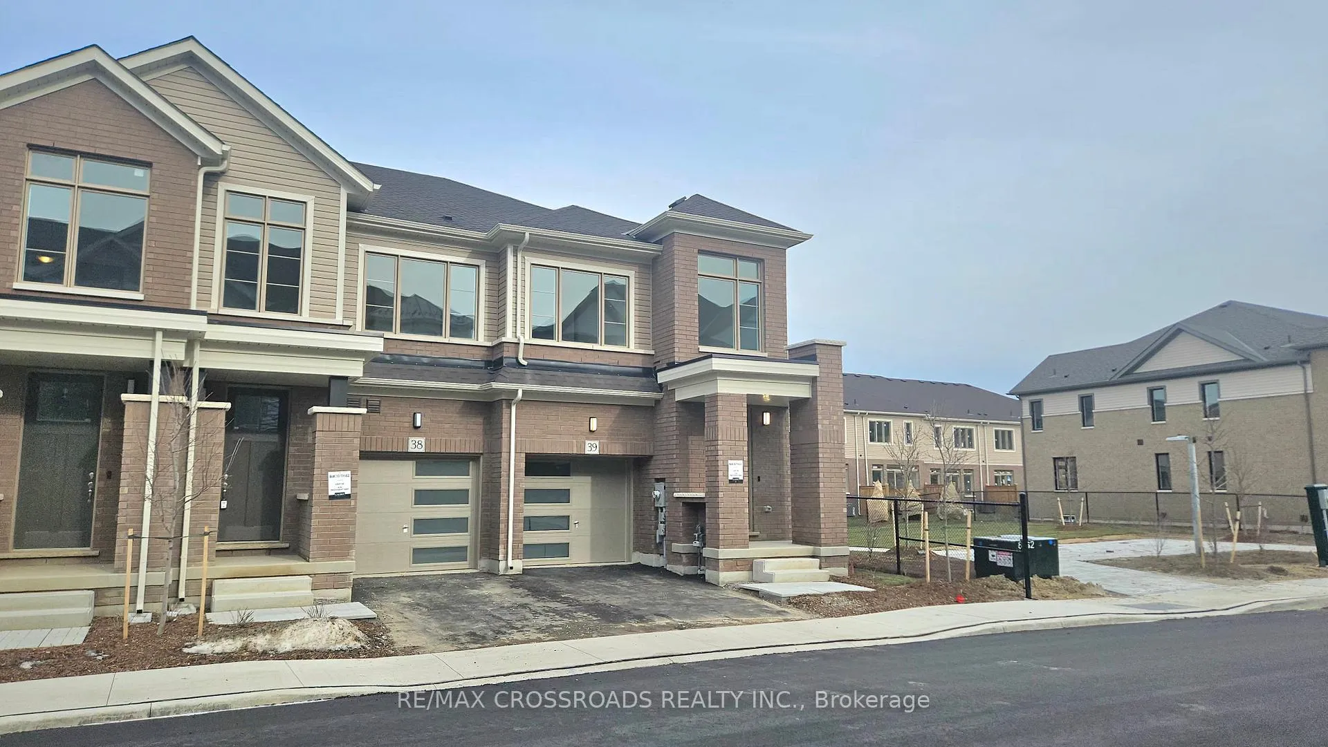 Photo 2 of Unit 39, 474 Provident Way, Hamilton, Mount Hope — HOMEH