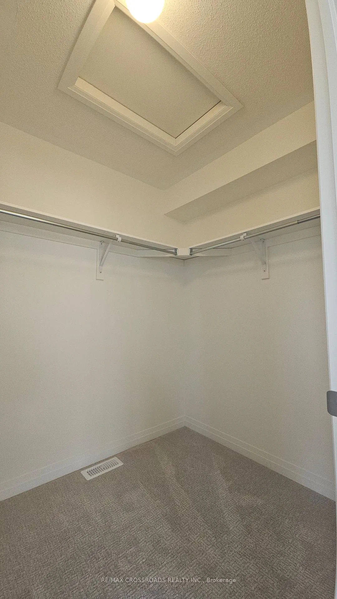 Photo 16 of Unit 39, 474 Provident Way, Hamilton, Mount Hope — HOMEH
