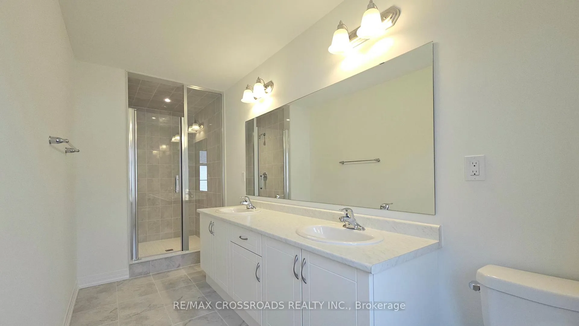 Photo 17 of Unit 39, 474 Provident Way, Hamilton, Mount Hope — HOMEH