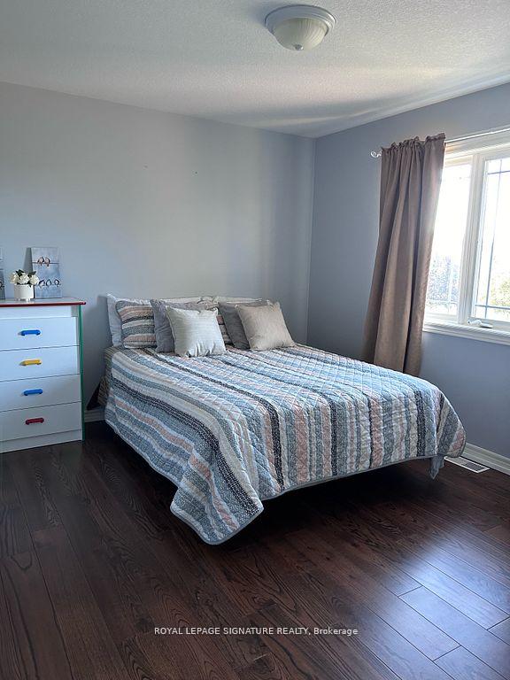Photo 10 of 152 Central Avenue, Grimsby, Grimsby East — HOMEH