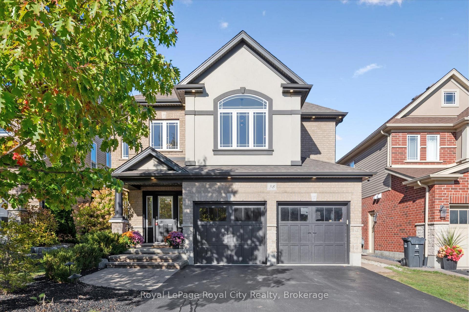 Photo 2 of 38 Baxter Drive, Guelph, Pineridge/Westminster Woods — HOMEH