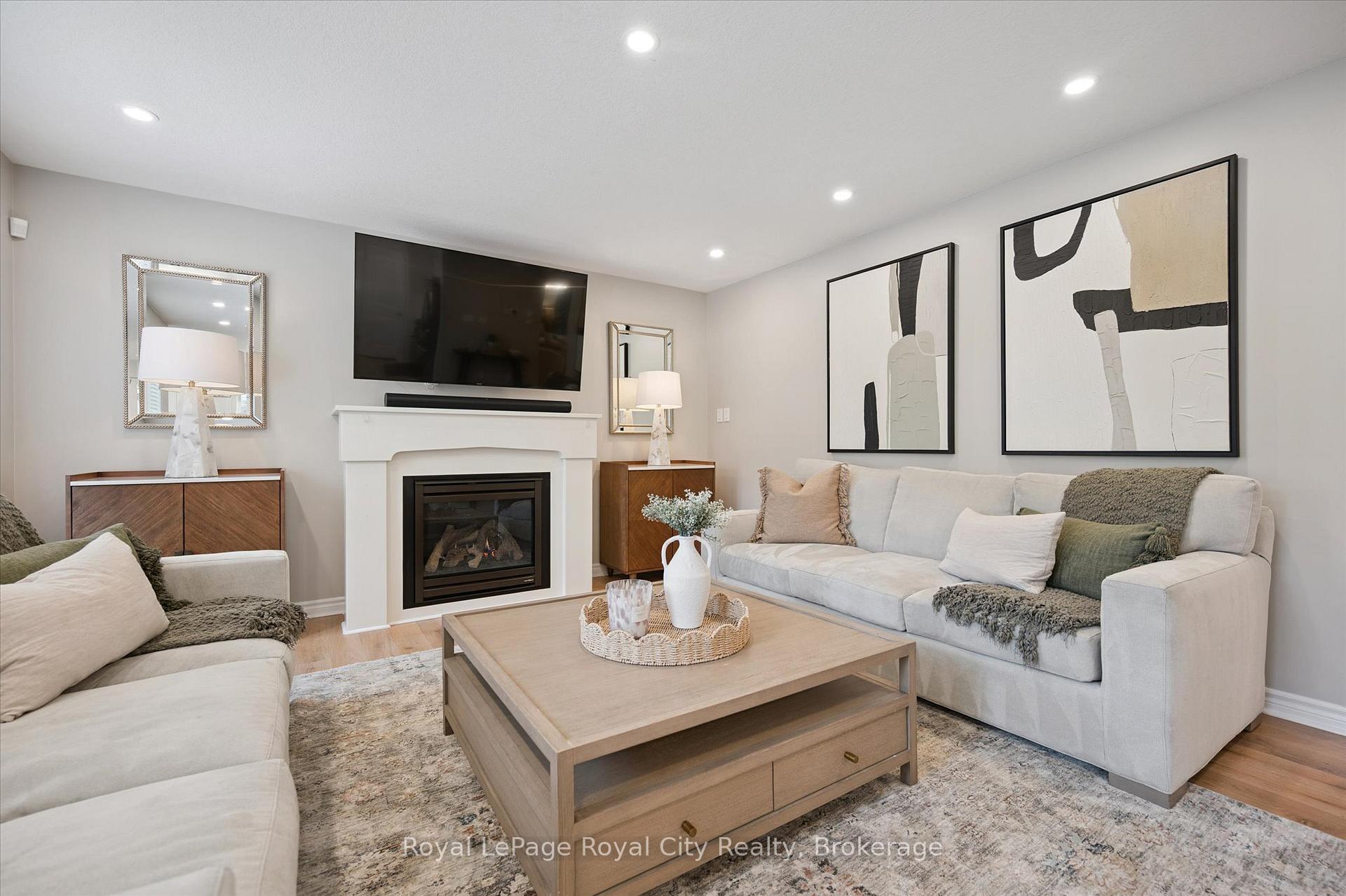 Photo 8 of 38 Baxter Drive, Guelph, Pineridge/Westminster Woods — HOMEH