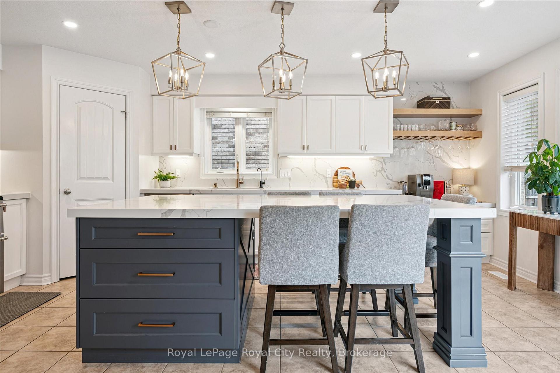 Photo 12 of 38 Baxter Drive, Guelph, Pineridge/Westminster Woods — HOMEH