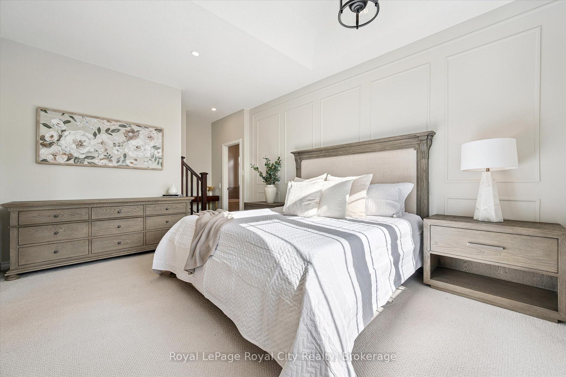 Photo 18 of 38 Baxter Drive, Guelph, Pineridge/Westminster Woods — HOMEH