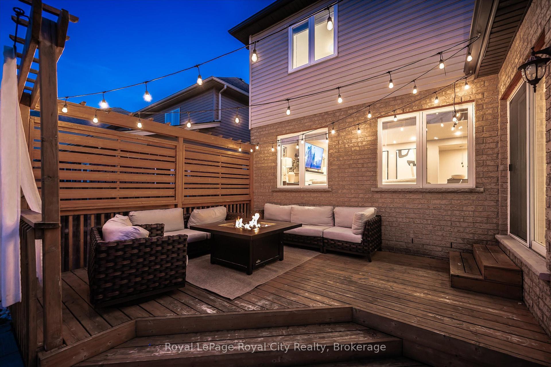 Photo 33 of 38 Baxter Drive, Guelph, Pineridge/Westminster Woods — HOMEH