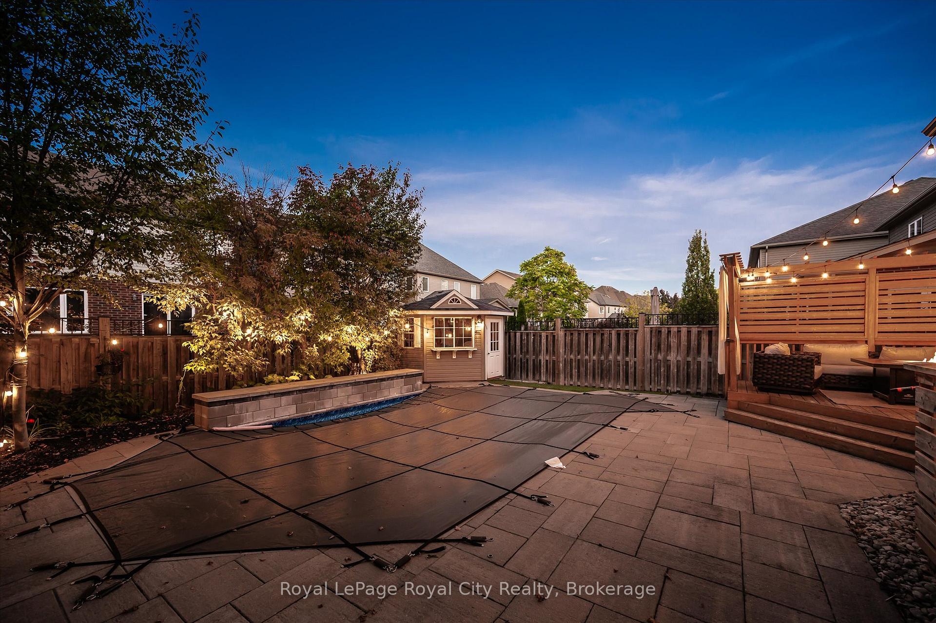 Photo 34 of 38 Baxter Drive, Guelph, Pineridge/Westminster Woods — HOMEH