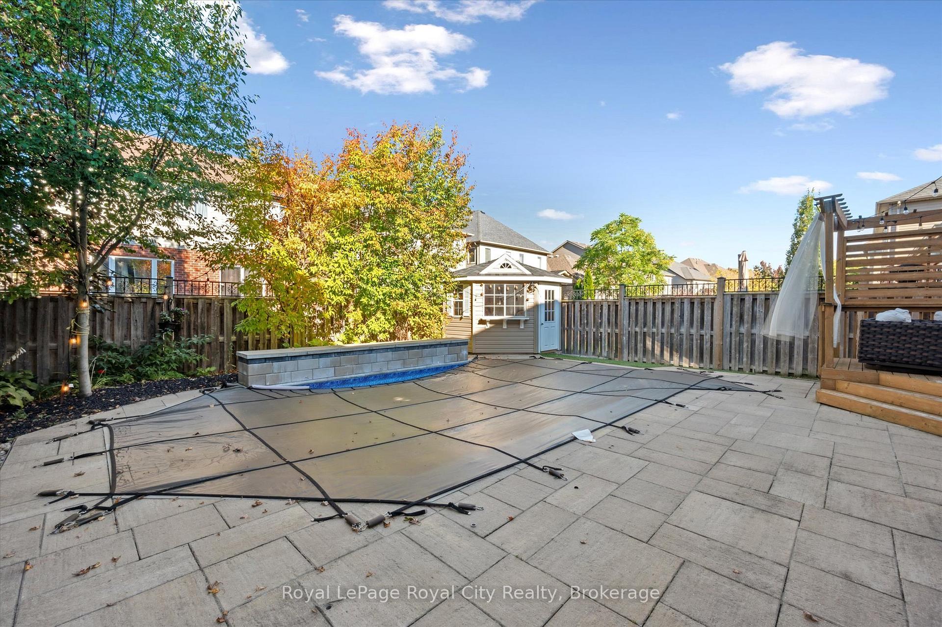 Photo 36 of 38 Baxter Drive, Guelph, Pineridge/Westminster Woods — HOMEH