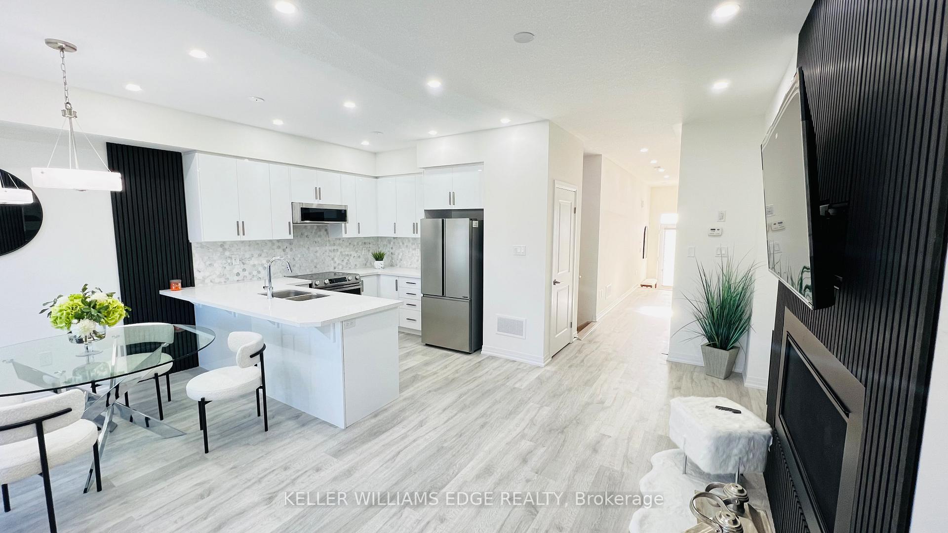 Photo 6 of 17 George Brier Drive W, Brant, Paris — HOMEH