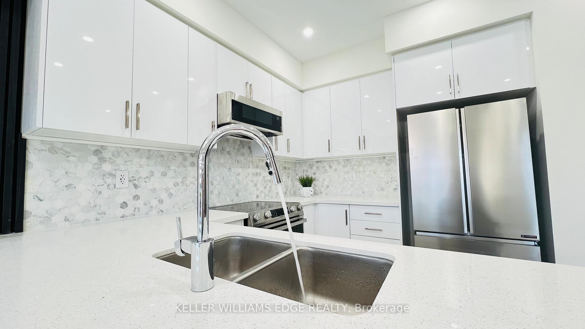 Photo 9 of 17 George Brier Drive W, Brant, Paris — HOMEH