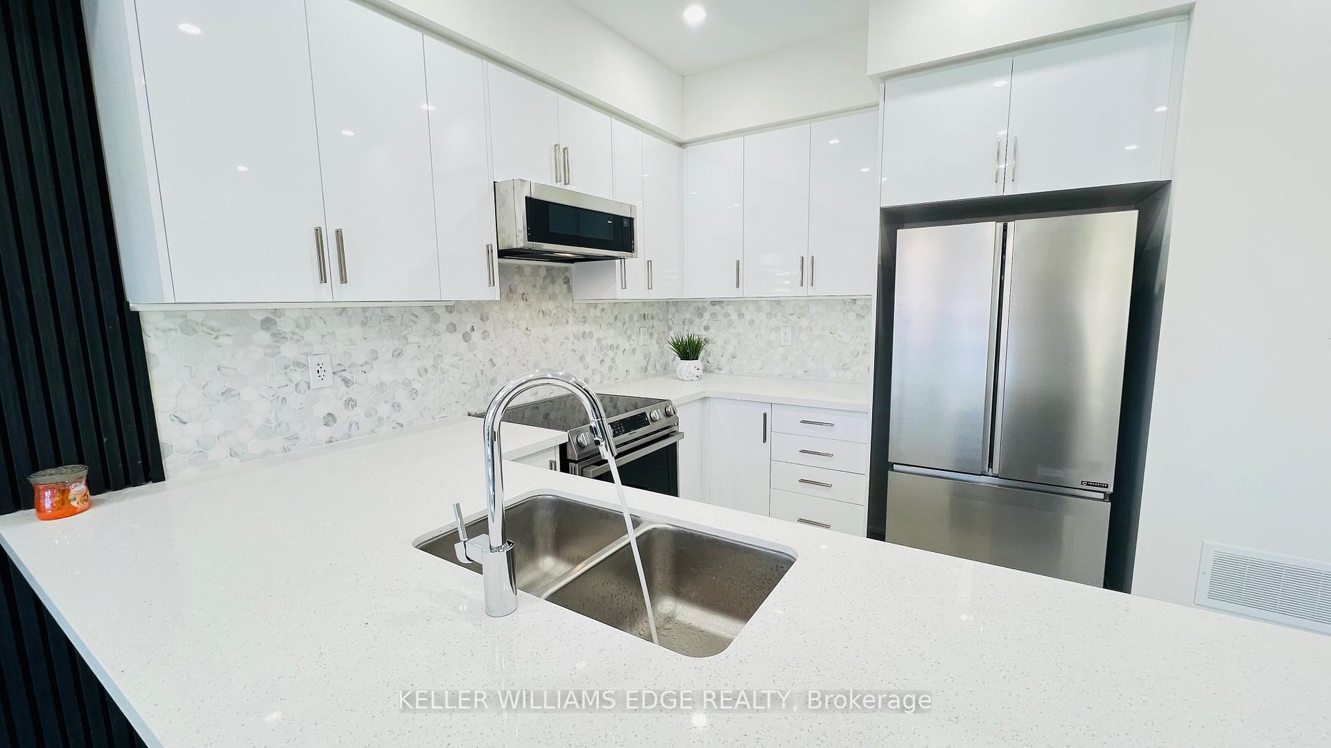 Photo 11 of 17 George Brier Drive W, Brant, Paris — HOMEH