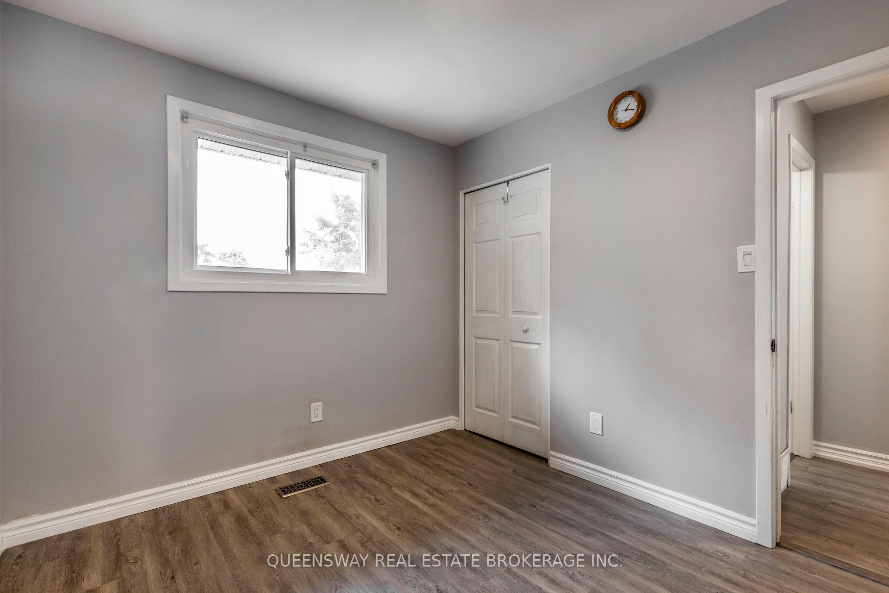 Photo 14 of 12 Argyle Drive, Guelph, Dovercliffe Park/Old University — HOMEH