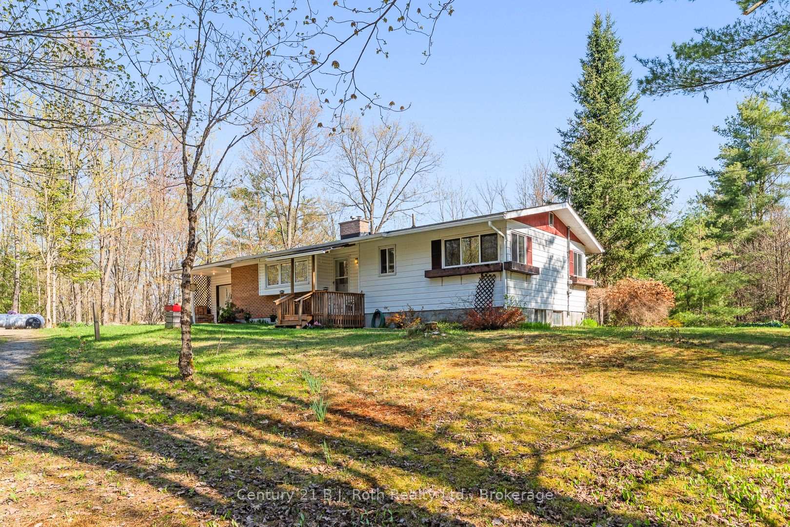 Photo 3 of 1798 Barkway Road, Gravenhurst, Ryde — HOMEH