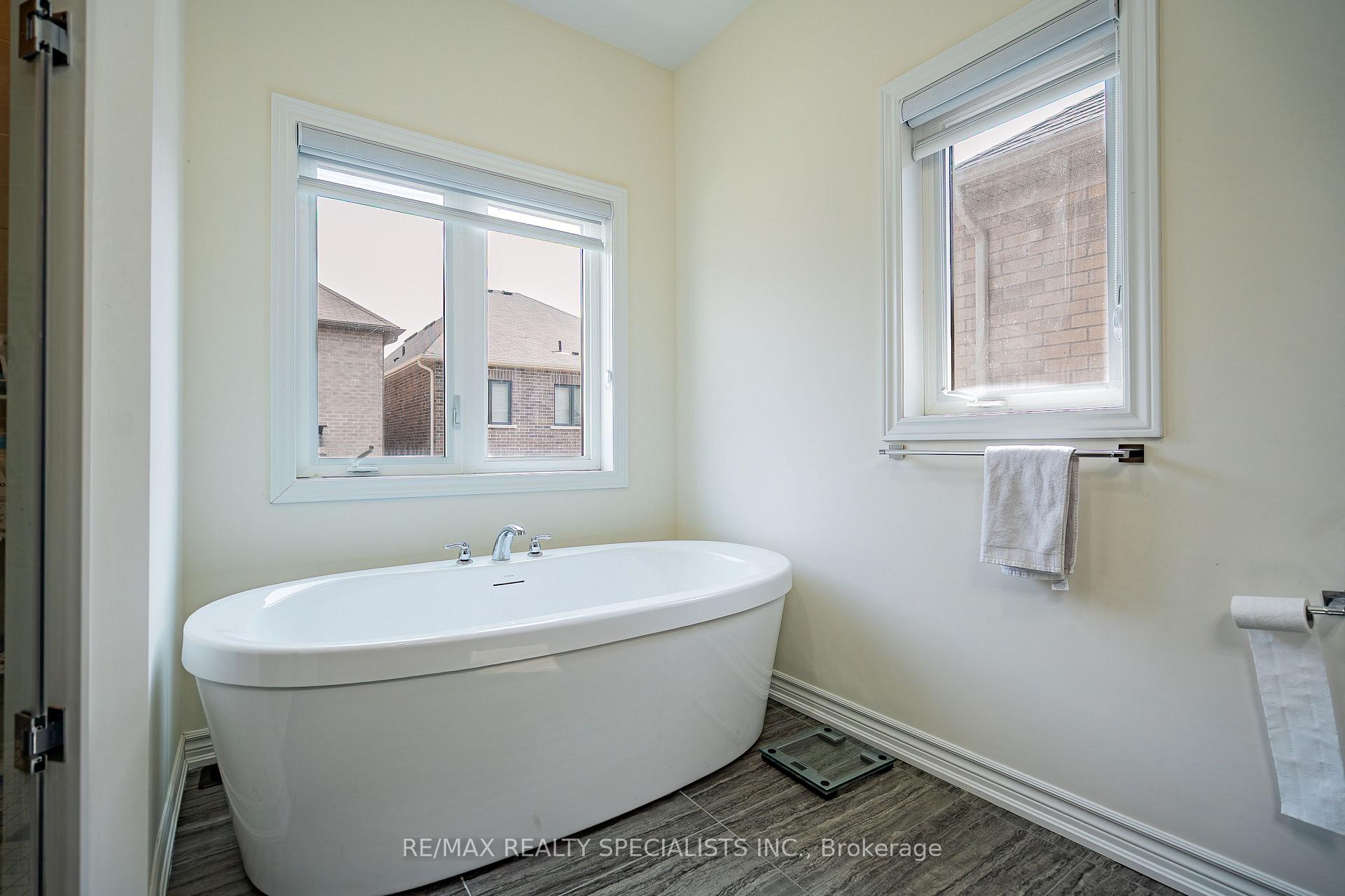 Photo 30 of 33 Thornvalley Terrace, Caledon, Rural Caledon — HOMEH