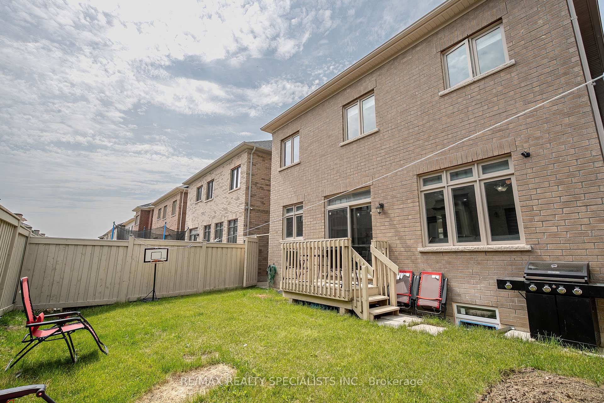 Photo 42 of 33 Thornvalley Terrace, Caledon, Rural Caledon — HOMEH