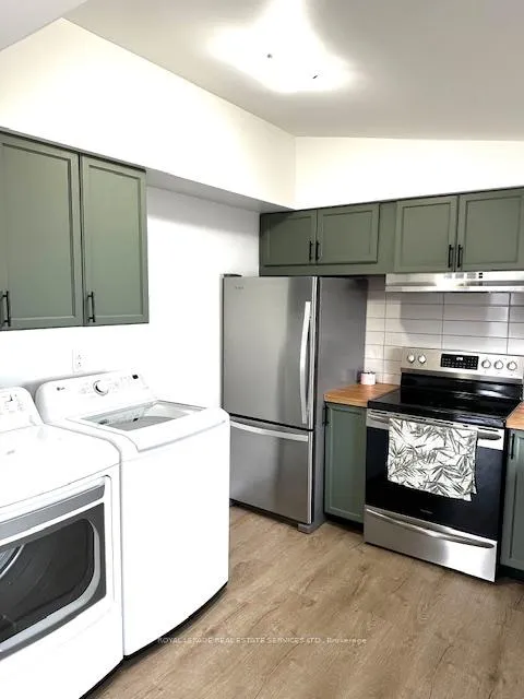 Photo 6 of 35 Karen Crescent, Hamilton, Mountview — HOMEH