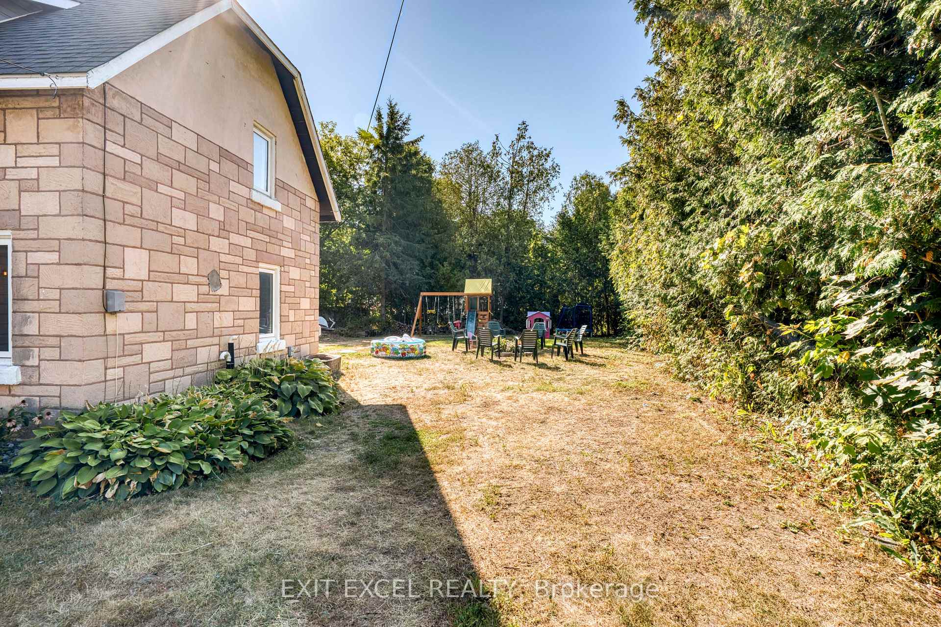 Photo 8 of 5490 MacTavish Place, Ottawa, Osgoode — HOMEH