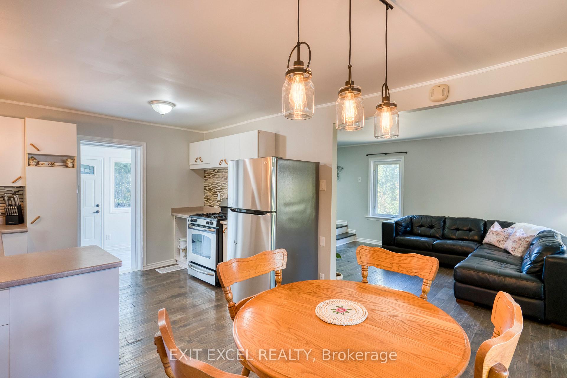 Photo 11 of 5490 MacTavish Place, Ottawa, Osgoode — HOMEH