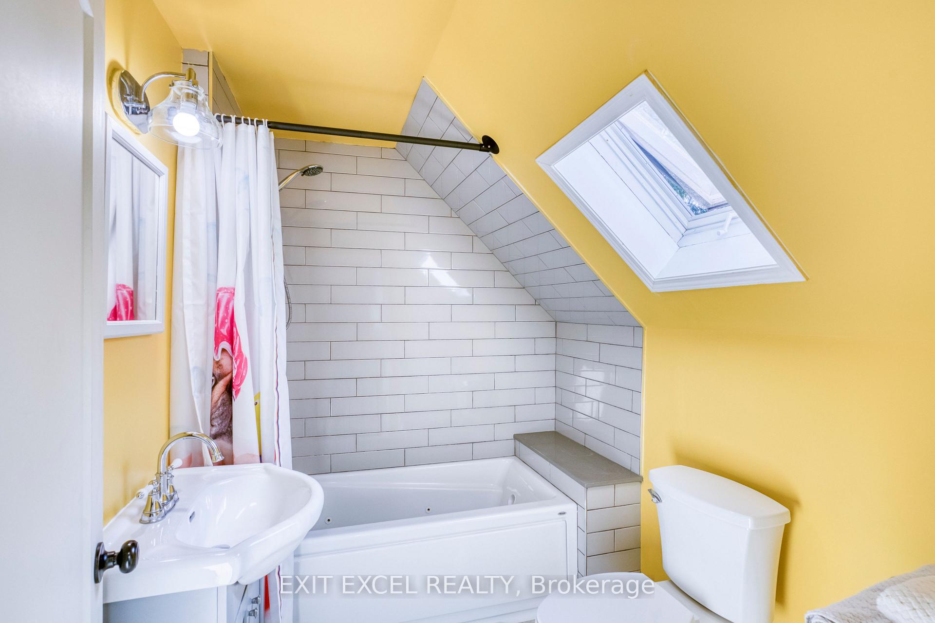 Photo 21 of 5490 MacTavish Place, Ottawa, Osgoode — HOMEH