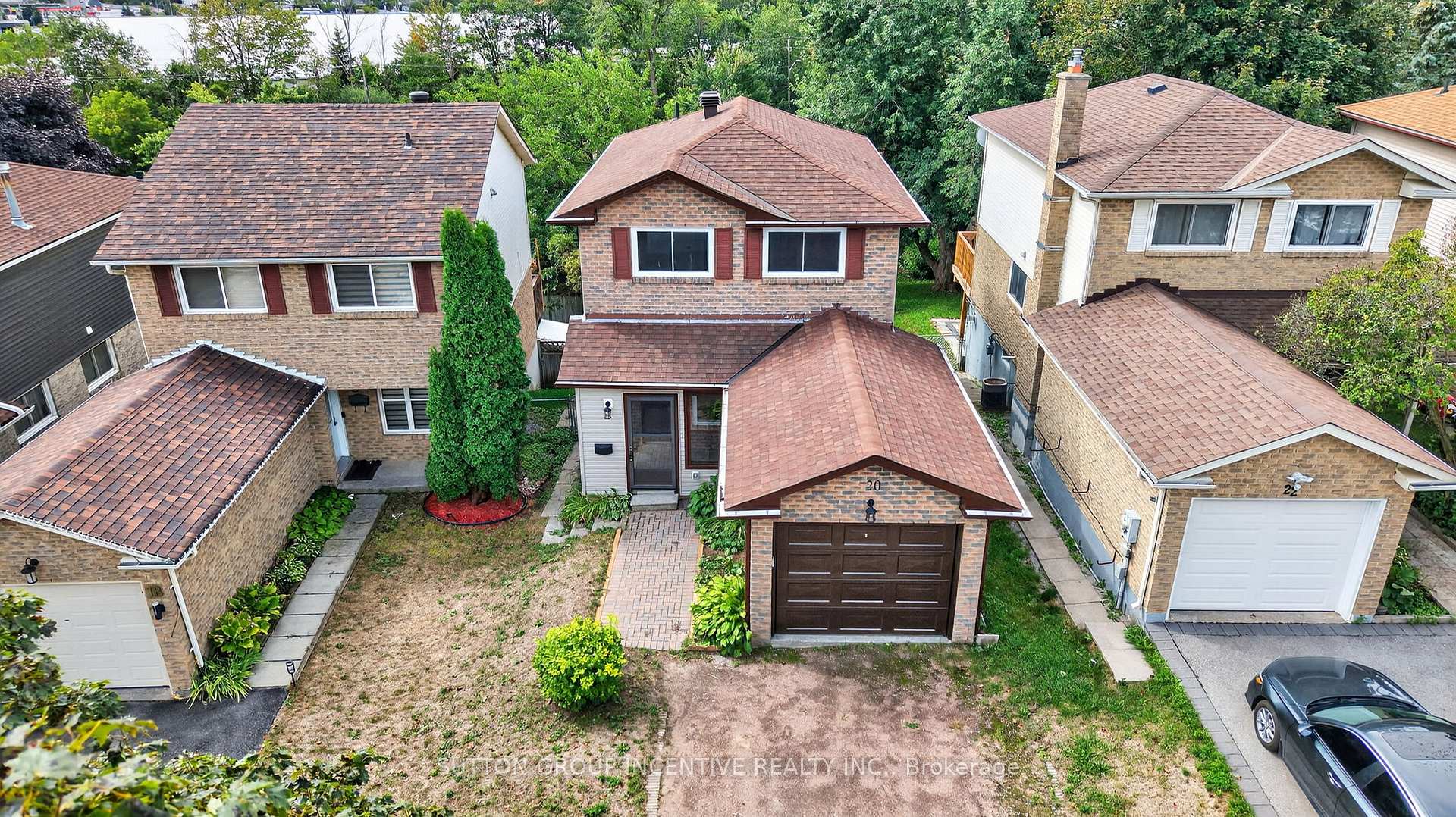 Photo 4 of 20 Fox Run, Barrie, Sunnidale — HOMEH