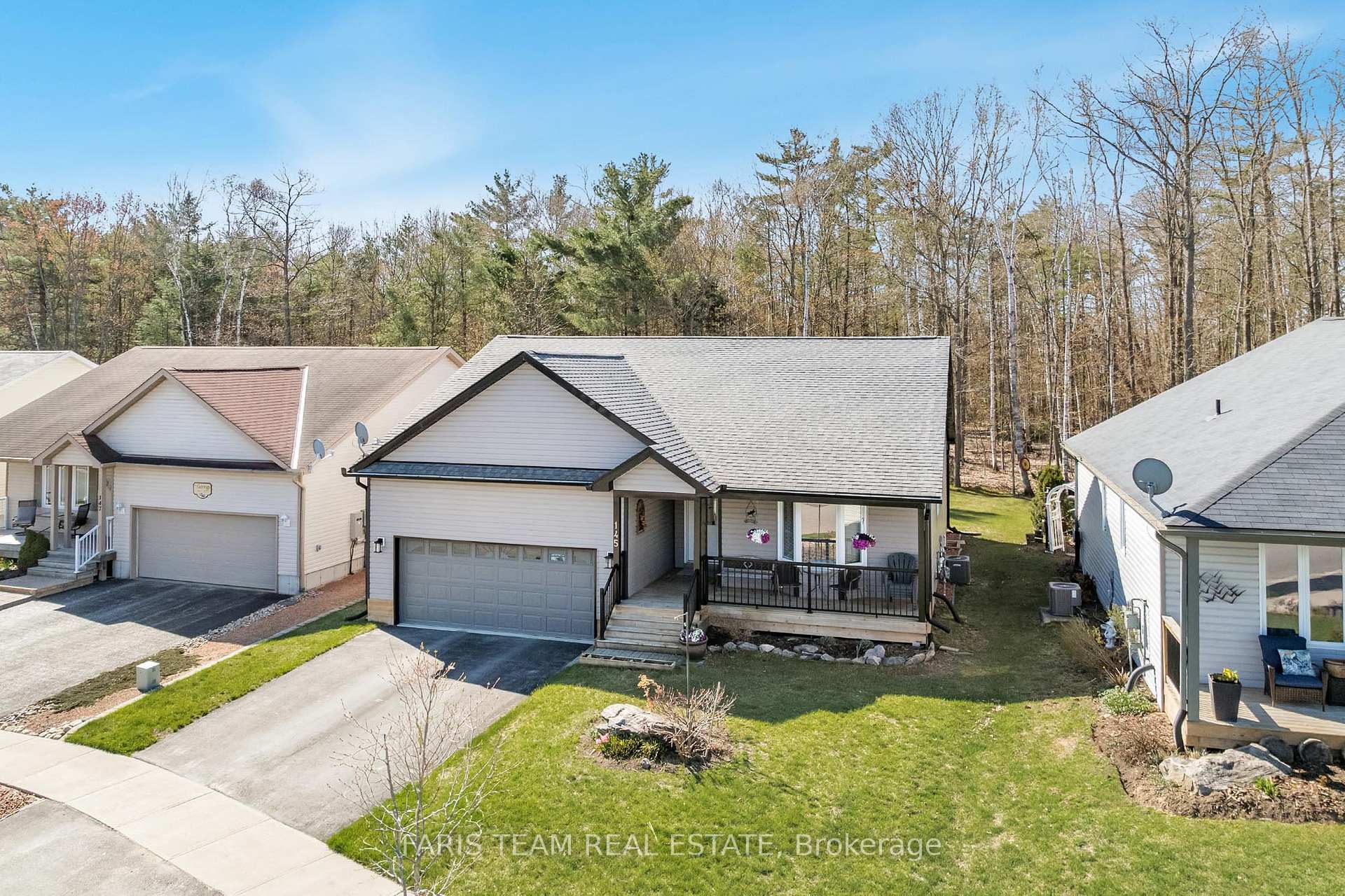 Front of 145 Pineridge Gate