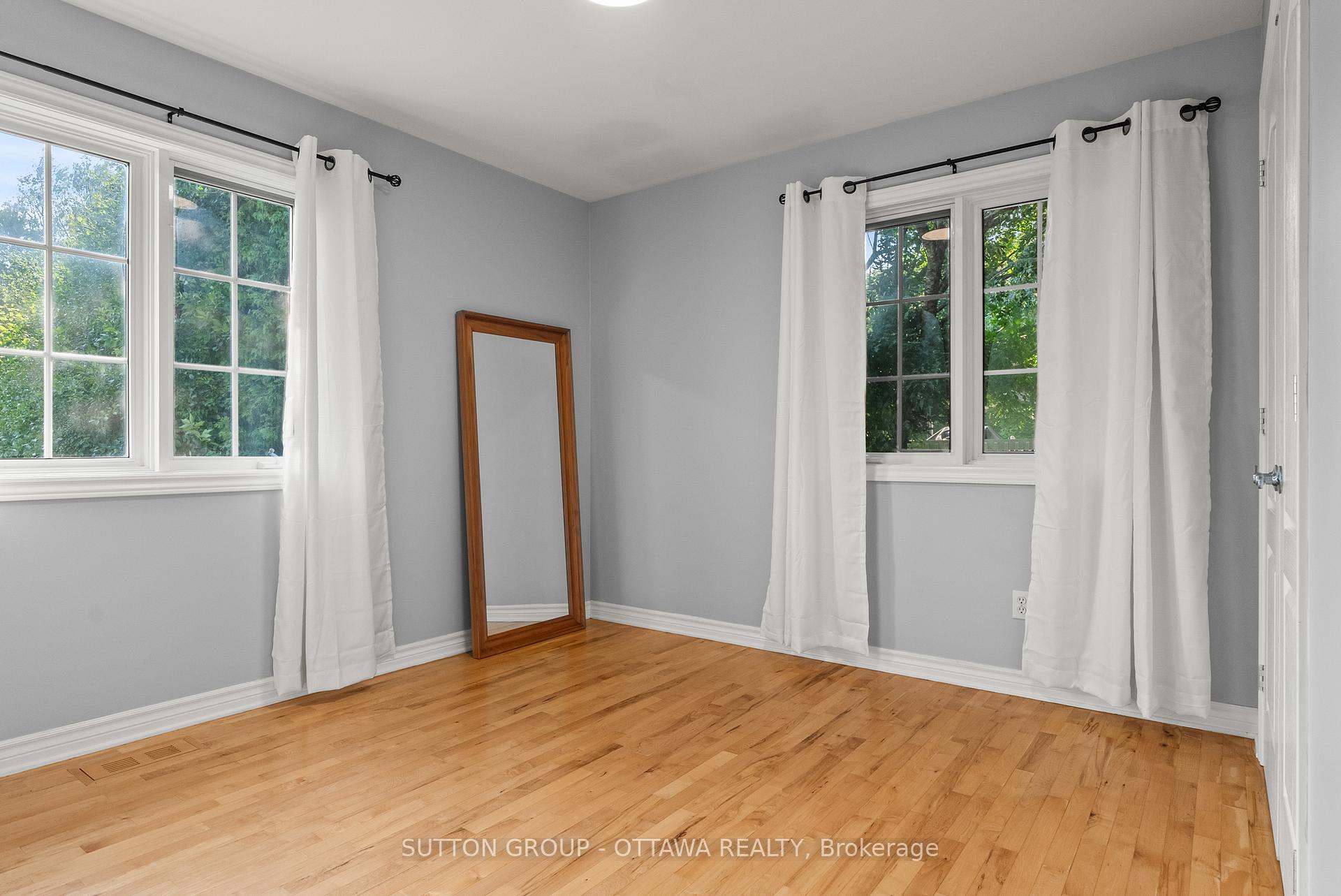 Photo 22 of 1528 Back Place Avenue, Ottawa, Greely — HOMEH