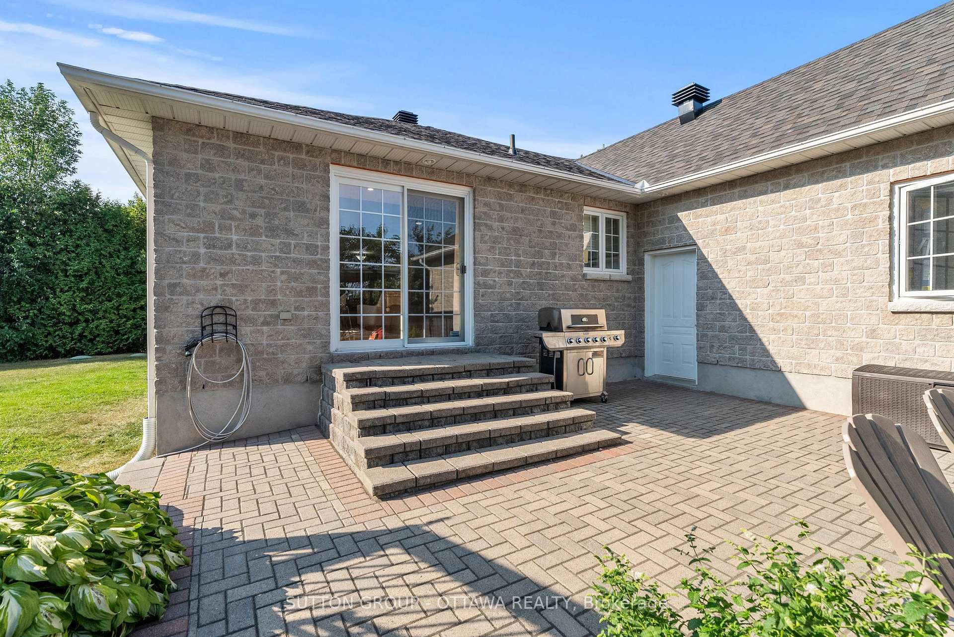 Photo 35 of 1528 Back Place Avenue, Ottawa, Greely — HOMEH