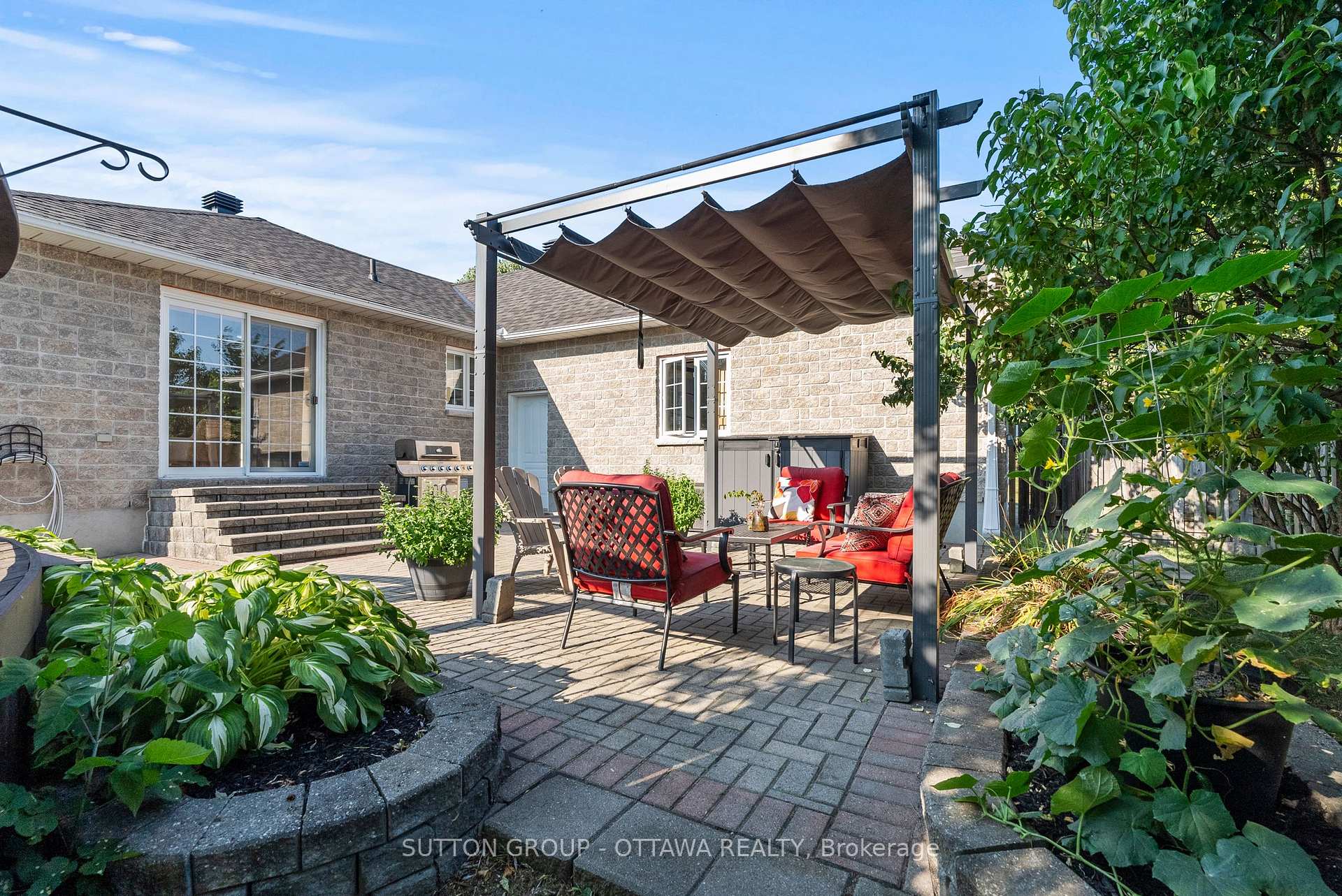 Photo 36 of 1528 Back Place Avenue, Ottawa, Greely — HOMEH