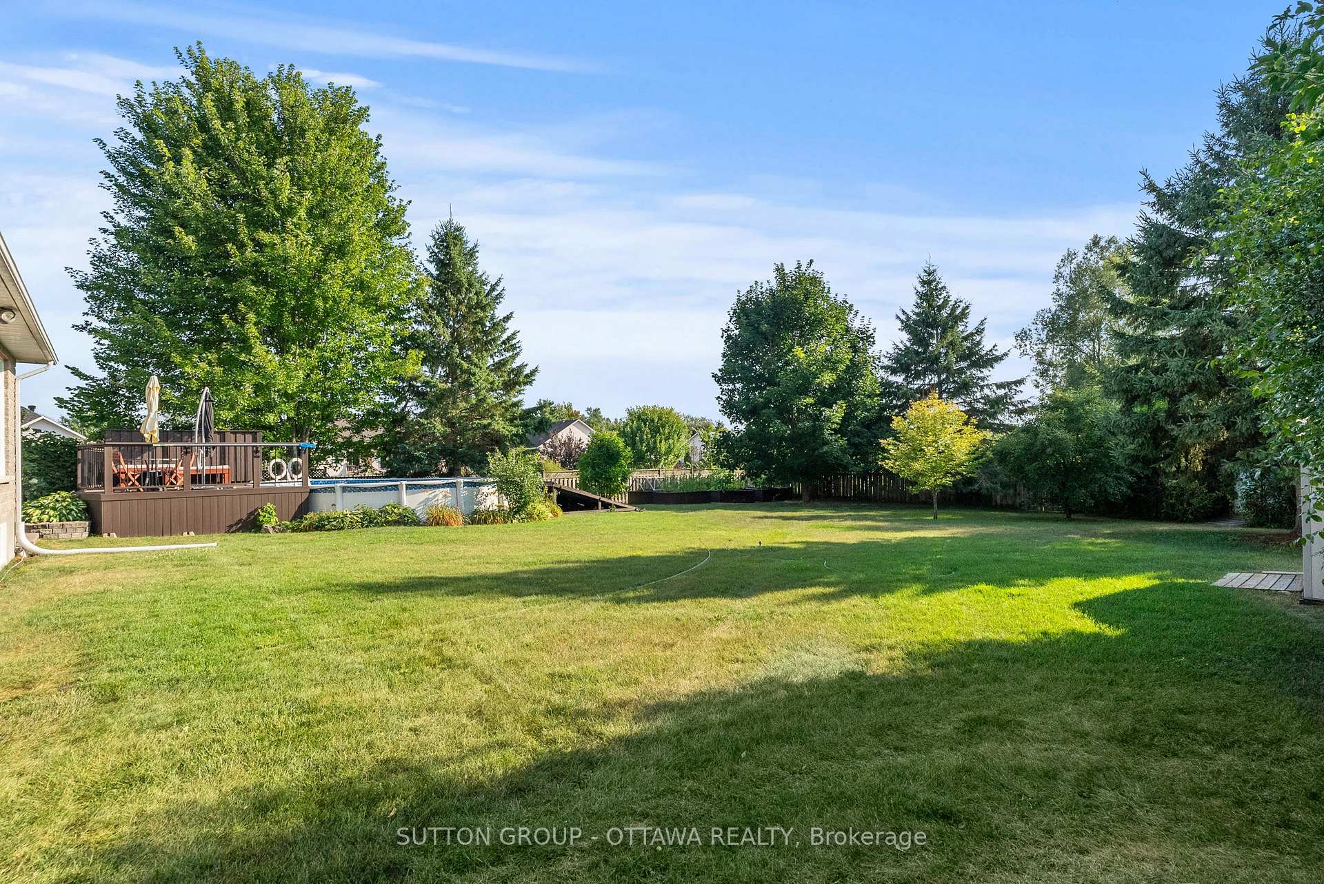 Photo 39 of 1528 Back Place Avenue, Ottawa, Greely — HOMEH