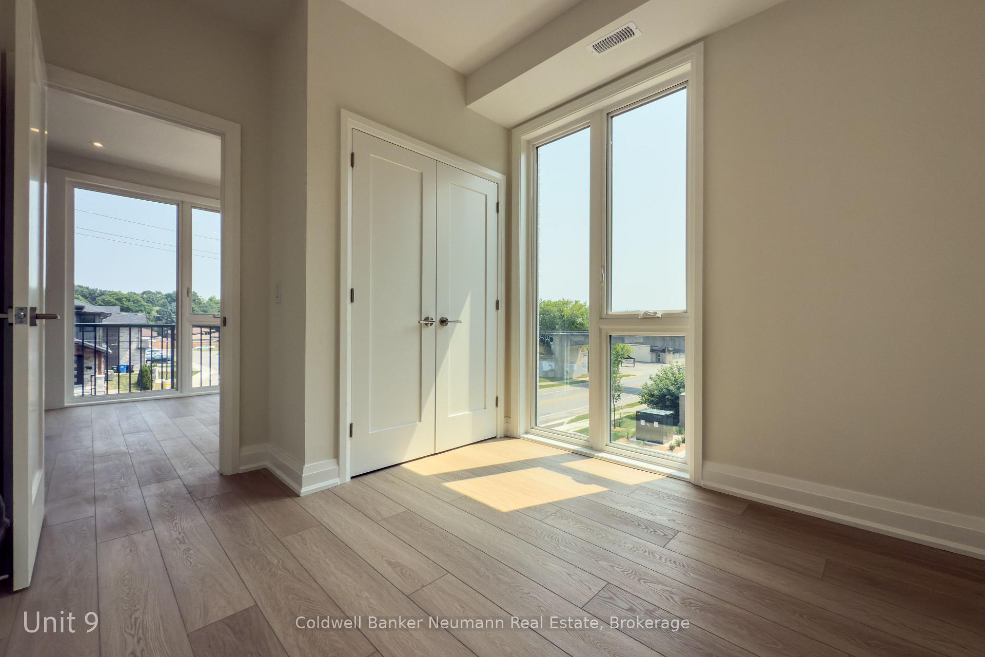 Photo 8 of Unit 9, 14 Stevenson Street N, Guelph, St. George's — HOMEH