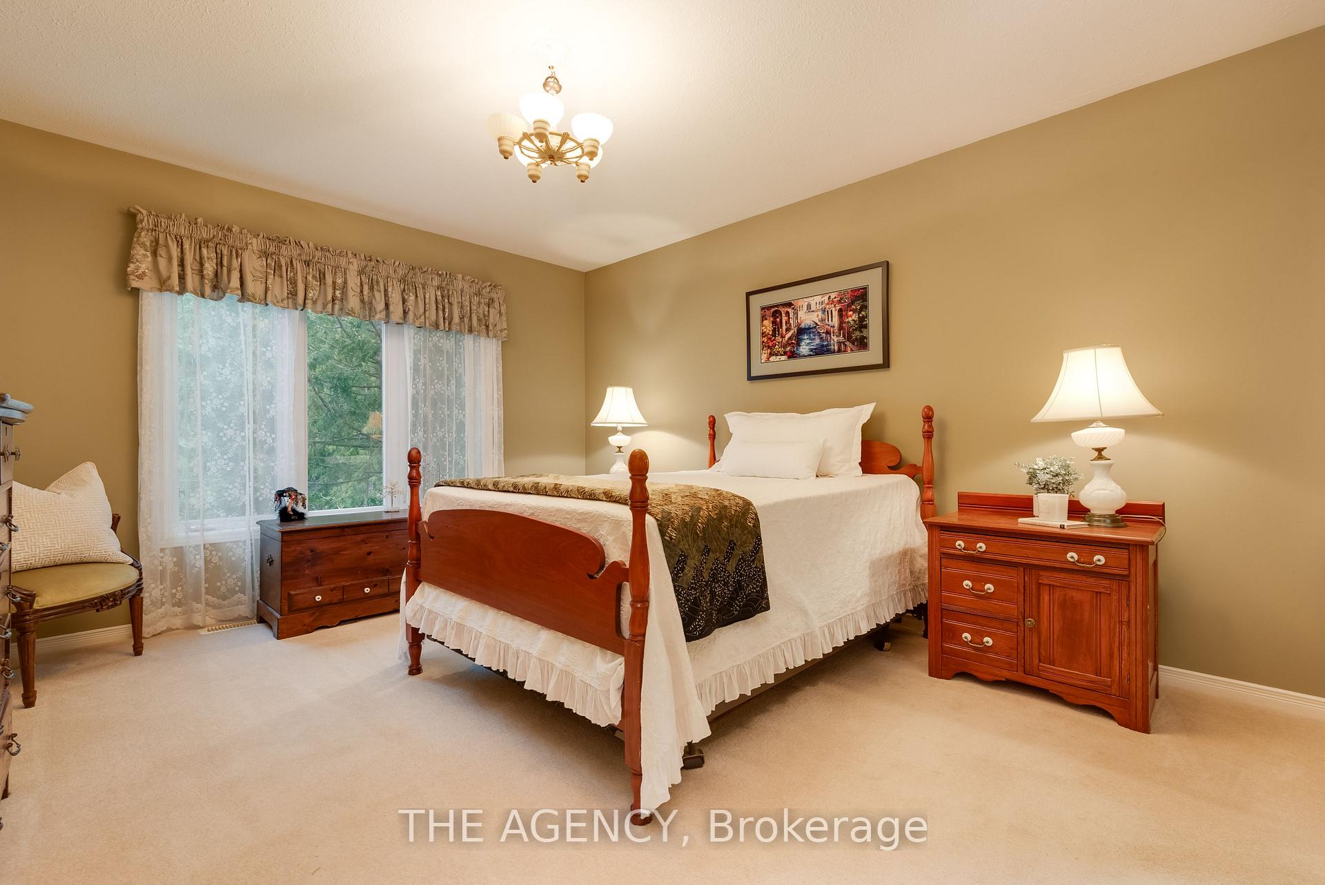 Photo 8 of 5 Springwood Crescent, Gravenhurst, Muskoka (S) — HOMEH
