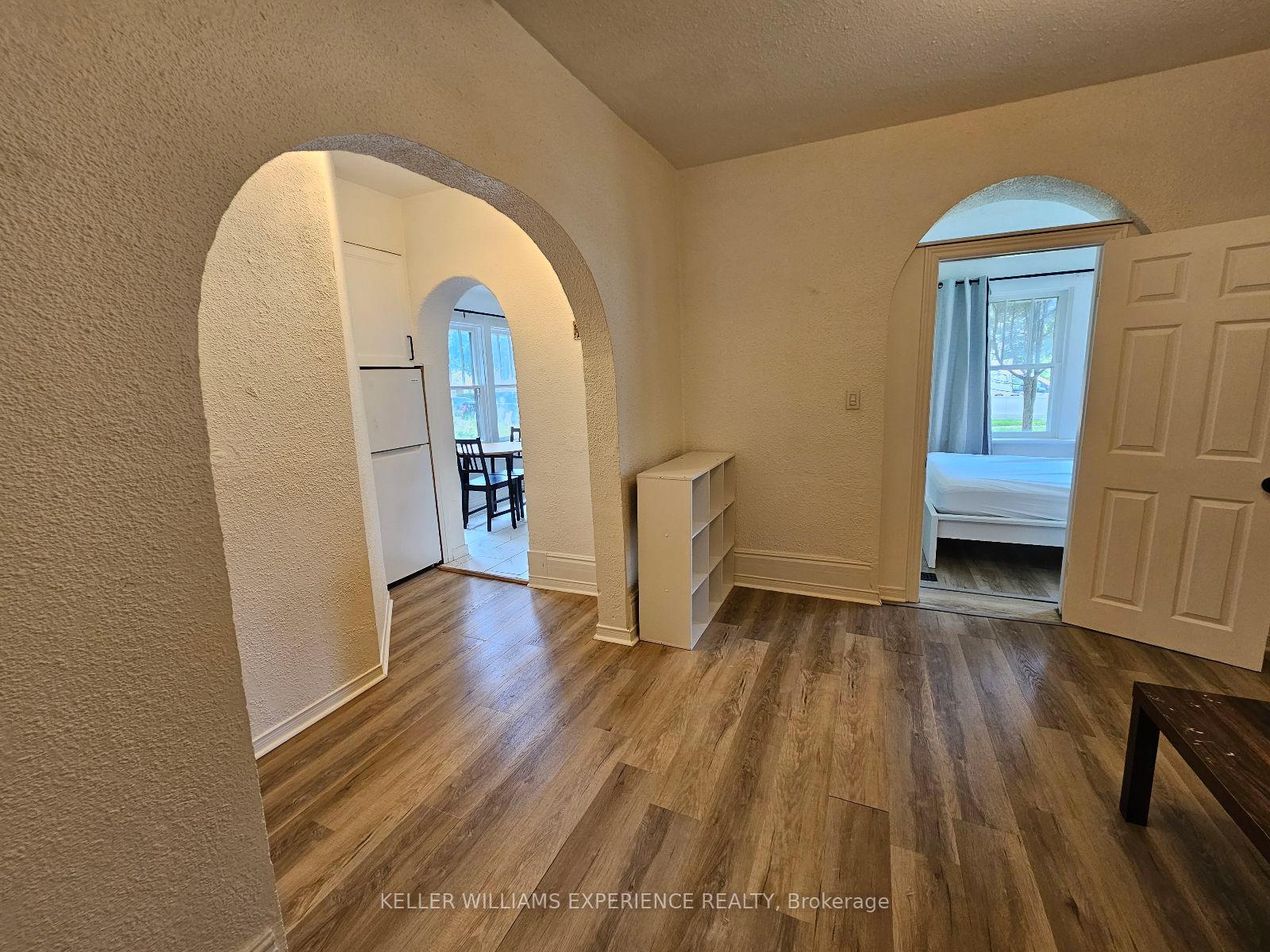 Photo 5 of Unit 1, 29 Peel Street, Barrie, City Centre — HOMEH