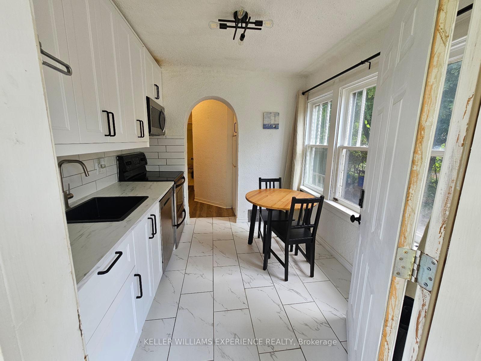 Photo 9 of Unit 1, 29 Peel Street, Barrie, City Centre — HOMEH
