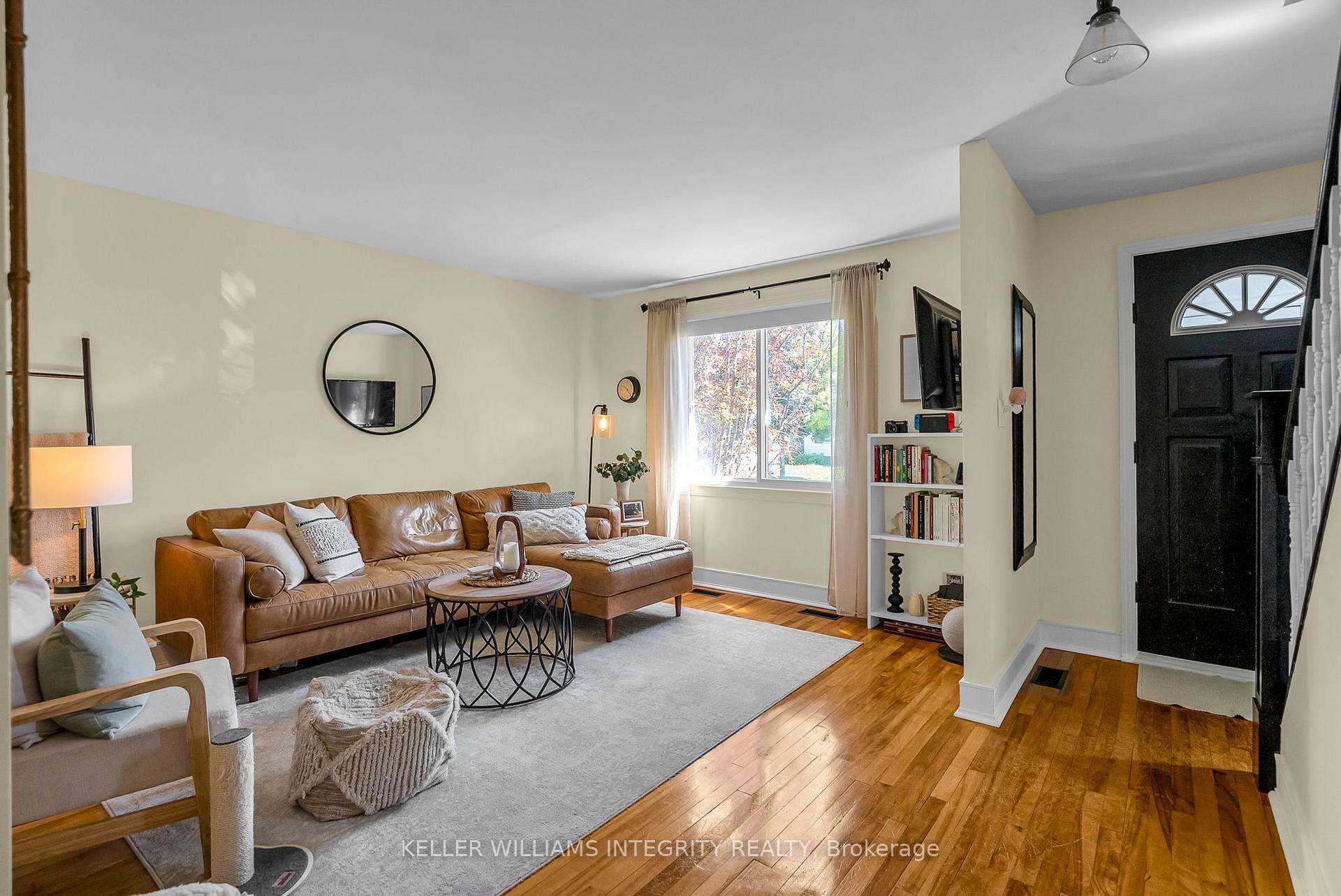 Photo 8 of 31 Dunbar Avenue, Cornwall — HOMEH