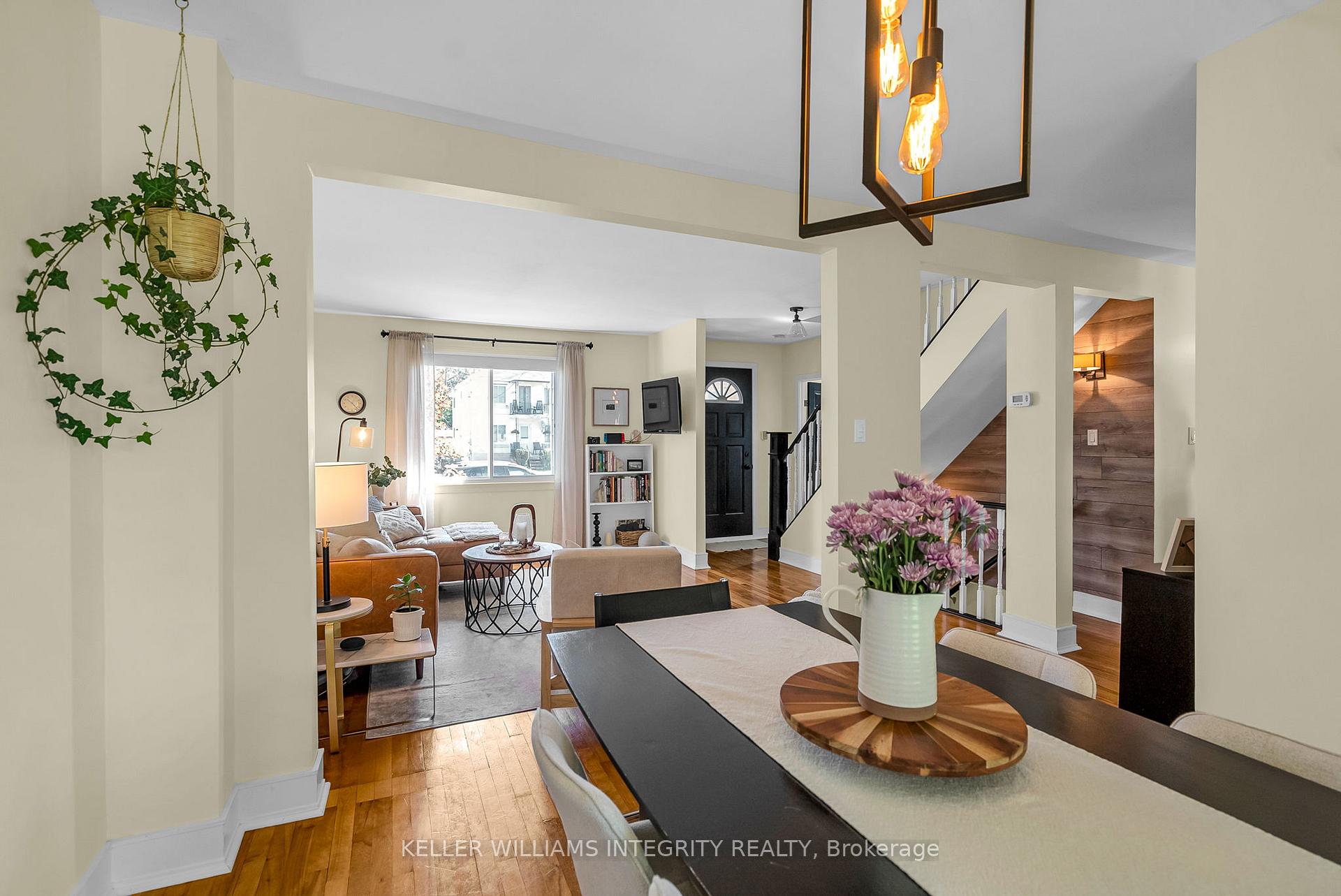 Photo 13 of 31 Dunbar Avenue, Cornwall — HOMEH