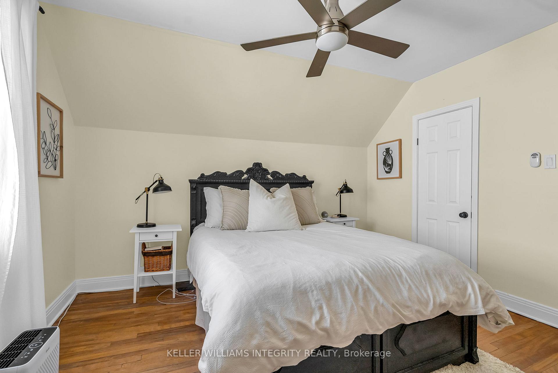 Photo 25 of 31 Dunbar Avenue, Cornwall — HOMEH