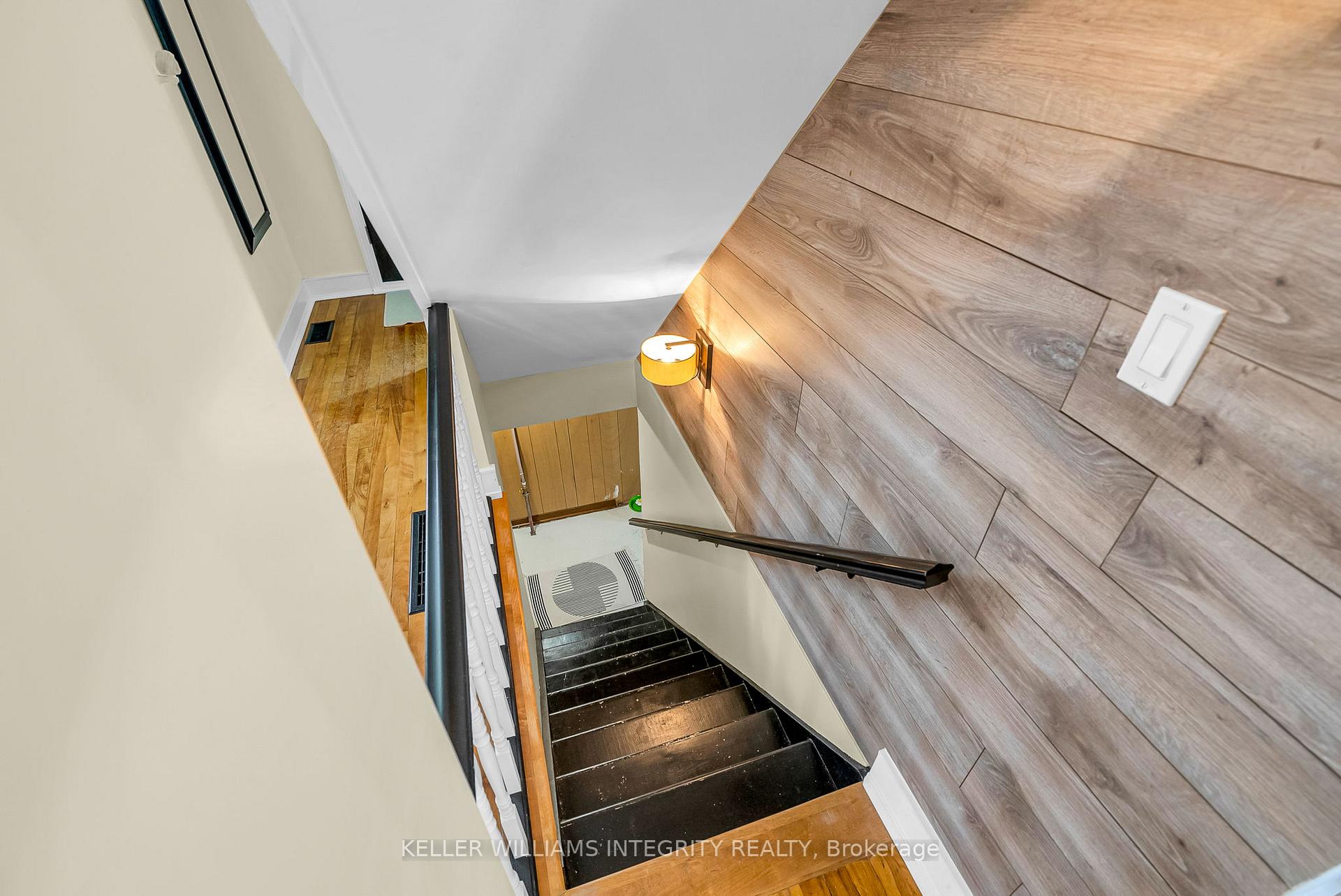 Photo 30 of 31 Dunbar Avenue, Cornwall — HOMEH