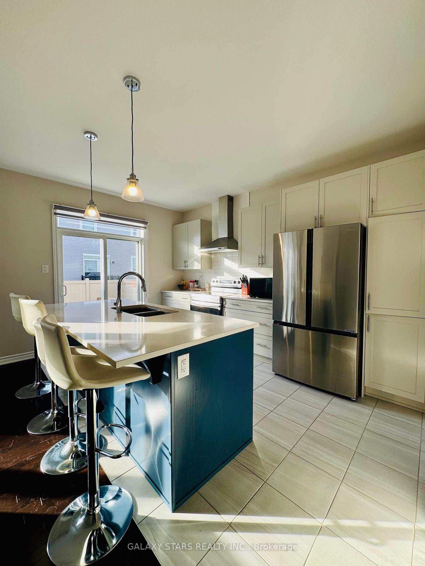 Photo 4 of 58 Montology Way, Ottawa, Barrhaven - Half Moon Bay — HOMEH