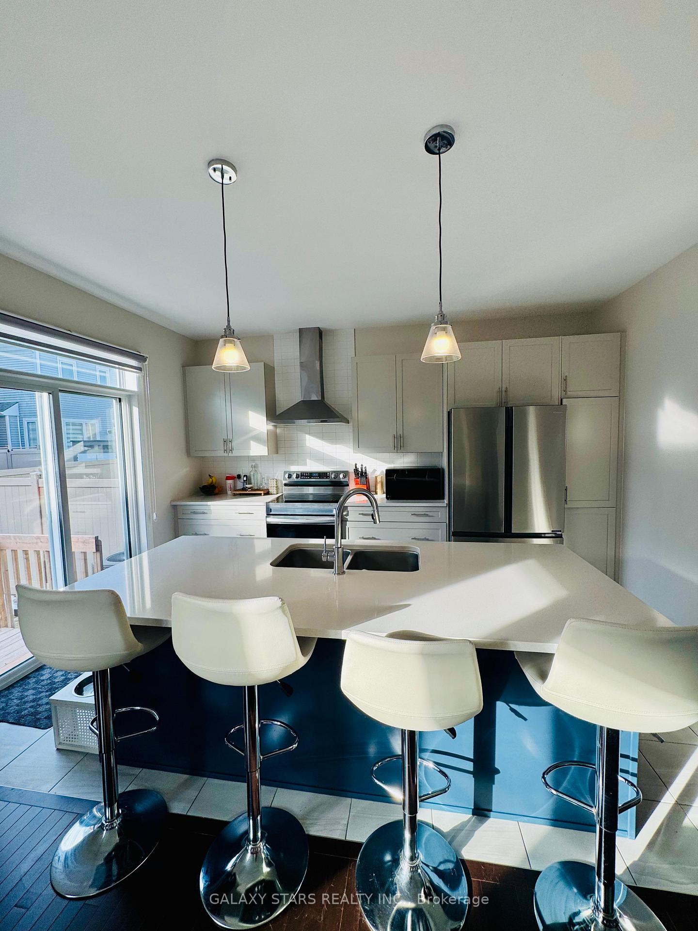 Photo 6 of 58 Montology Way, Ottawa, Barrhaven - Half Moon Bay — HOMEH
